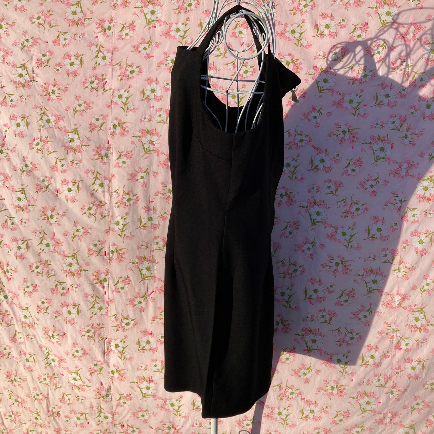 vintage dress 90s | S-M | black minimal 1990s square neck