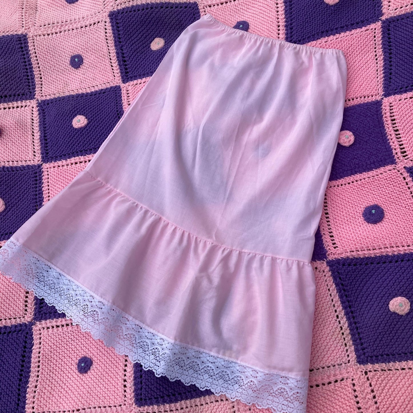 vintage half slip pastel| XS-S | 70s 1970s skirt cotton poly blend ruffle lace made in USA