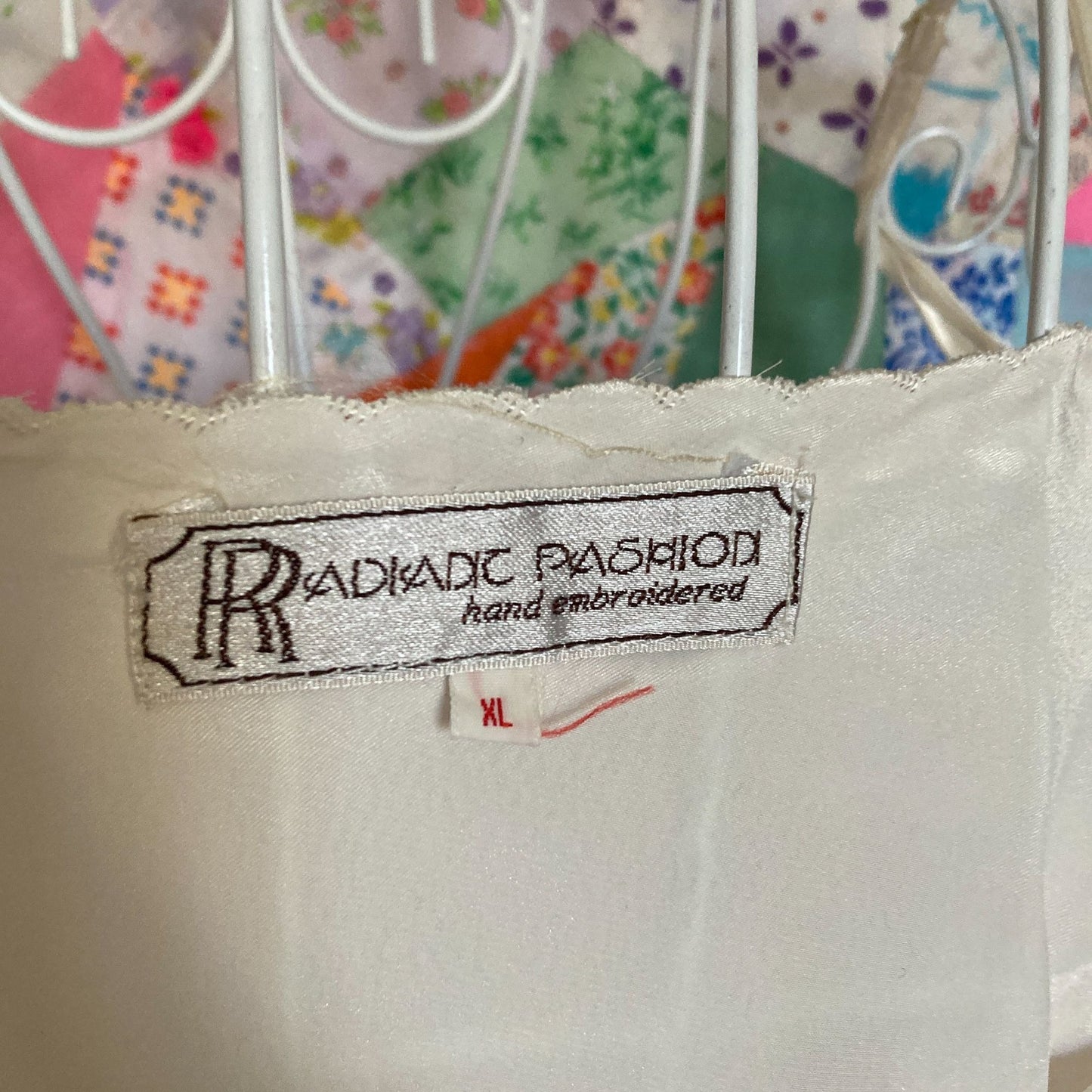 Vintage slip 80s 90s camisole 1990s lace | S - M | white Radiant Fashion hand embroidered