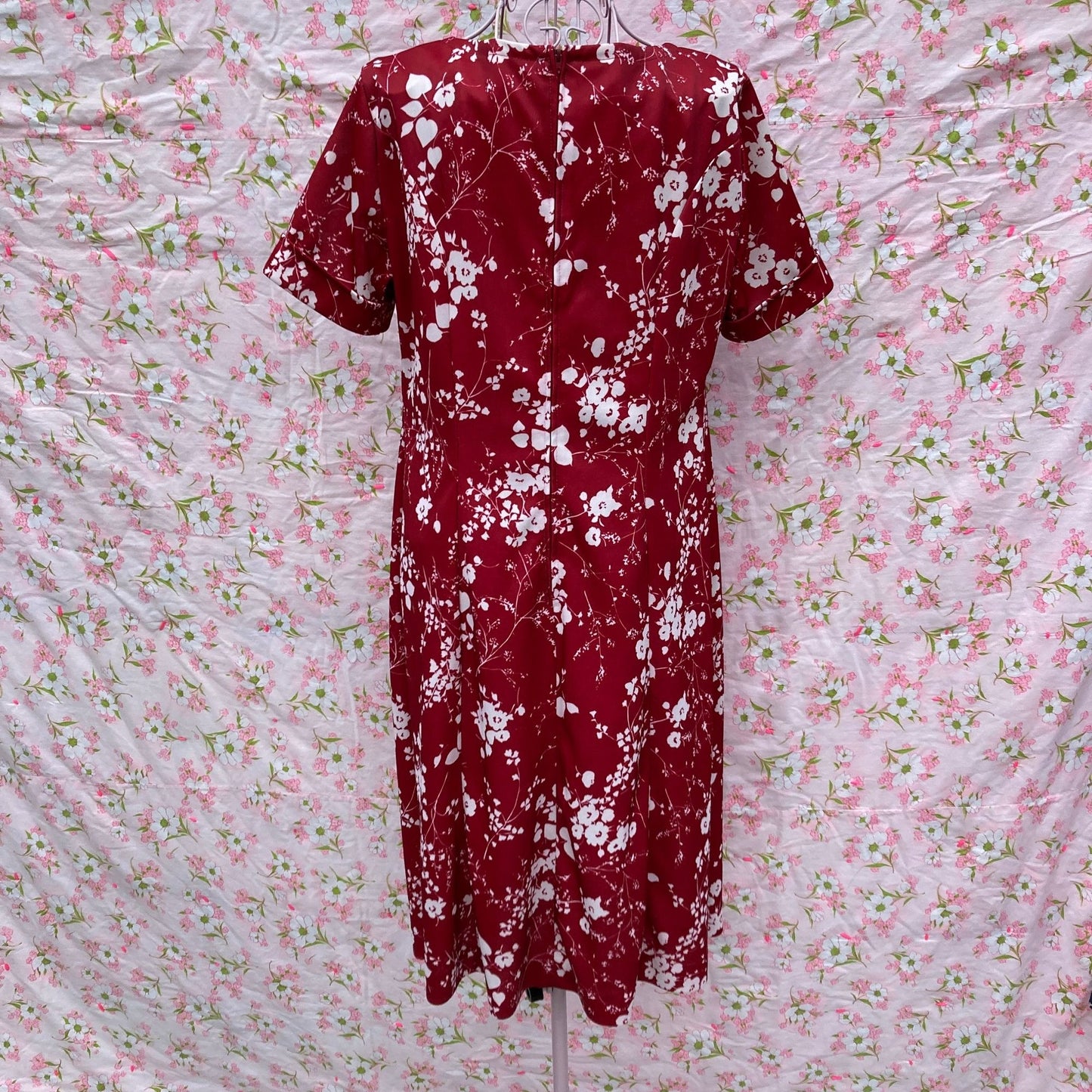 70s dress maroon red white floral 1970s | S - M | retro mod shift wine Holly Hill