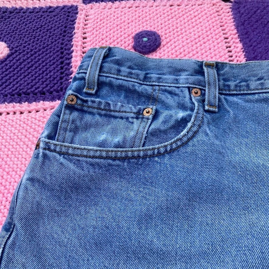 Levis 560 40 x 32 vintage jeans 90s cotton 38”-40” waist medium wash 1990