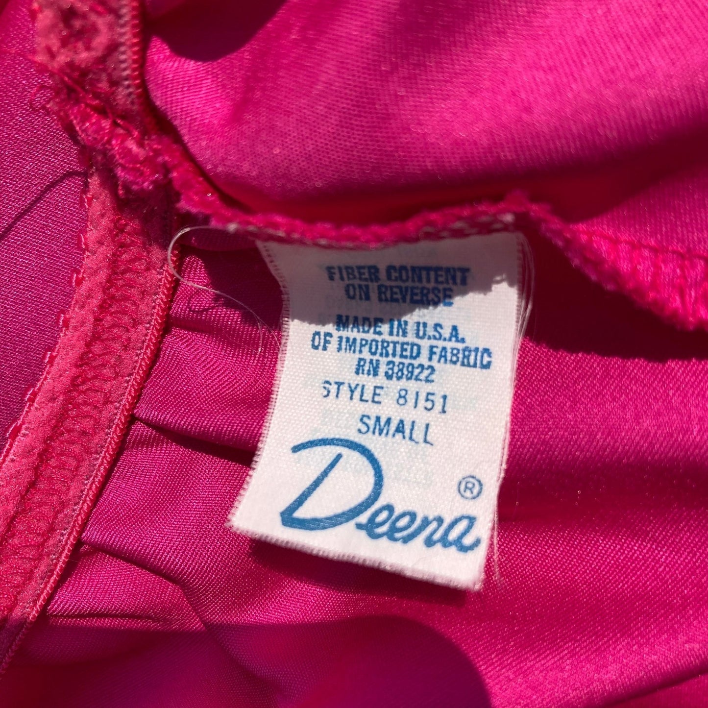 vintage nylon half slip |XXS-XS| bright pink lace elastic waist 70s 1970s usa made Deena