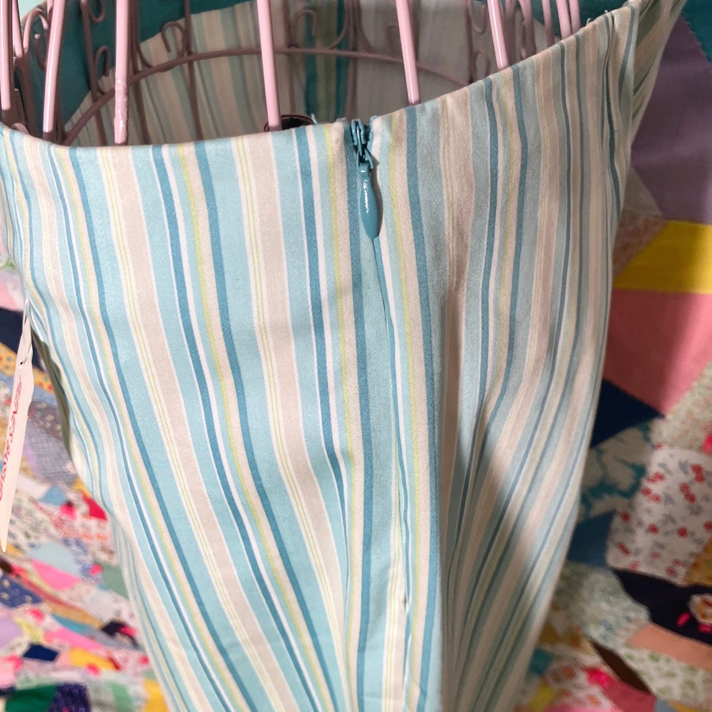 vintage y2k capris blue striped 31-32 in waist mid rise Max Studio nwt deadstock seafoam