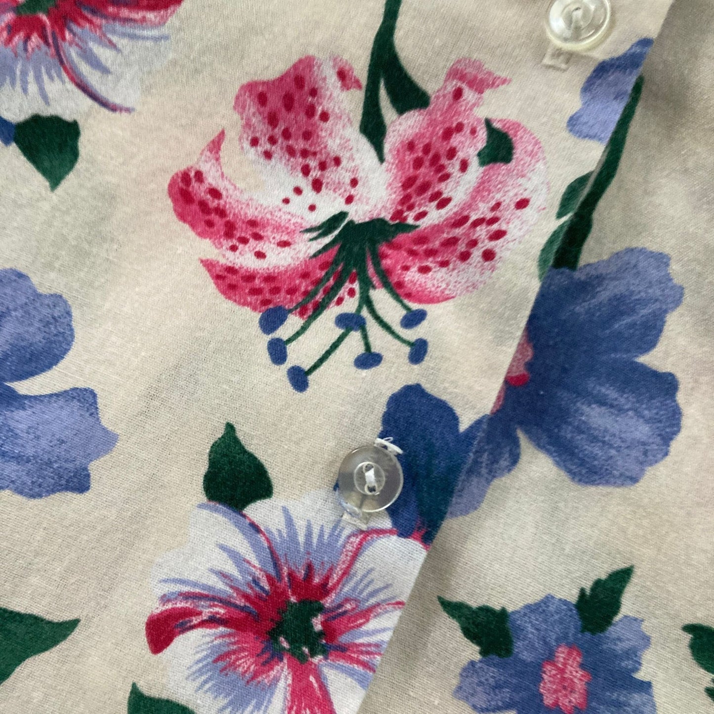 Vintage grandma shirt allover floral print button down short sleeve | L-XL |collar 90s blue white pink purple Blair