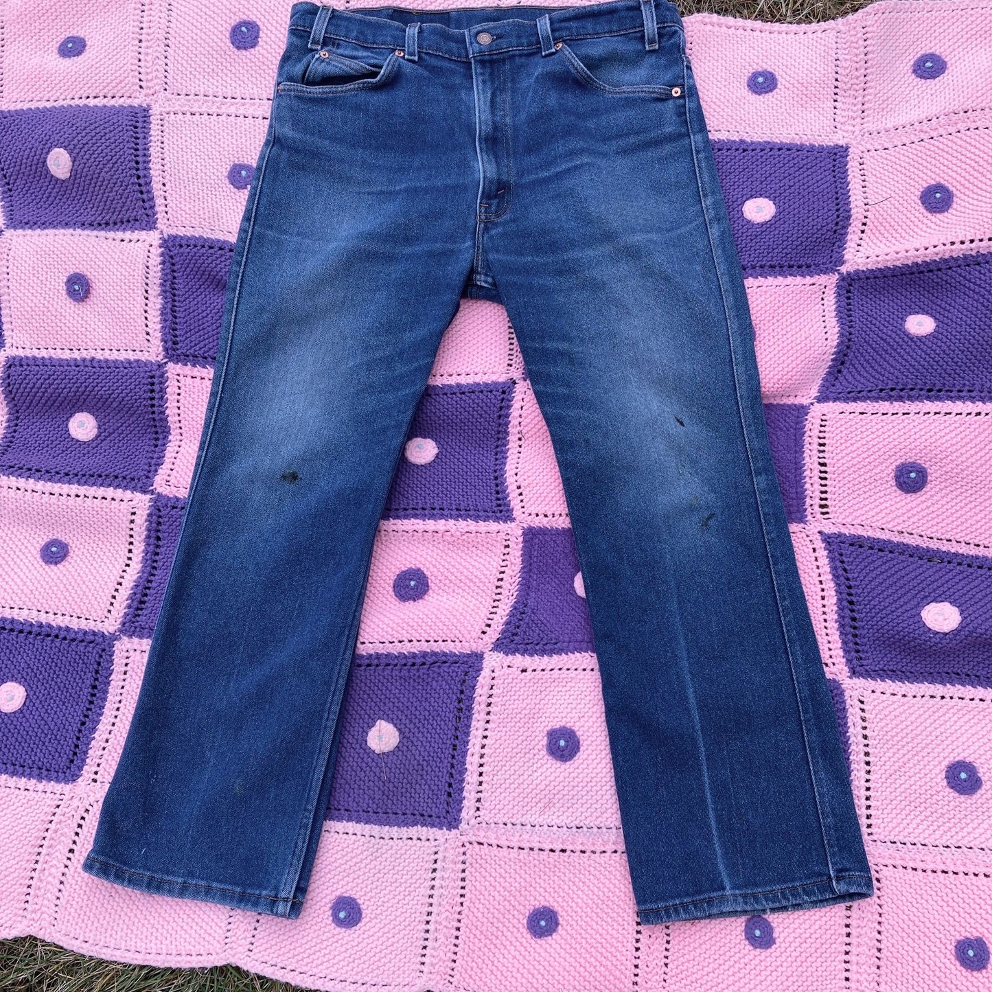 Vintage Levi’s 36”-37” actual waist jeans distressed tagged 38 x 30 denim jeans medium - dark wash maroon tab thrashed