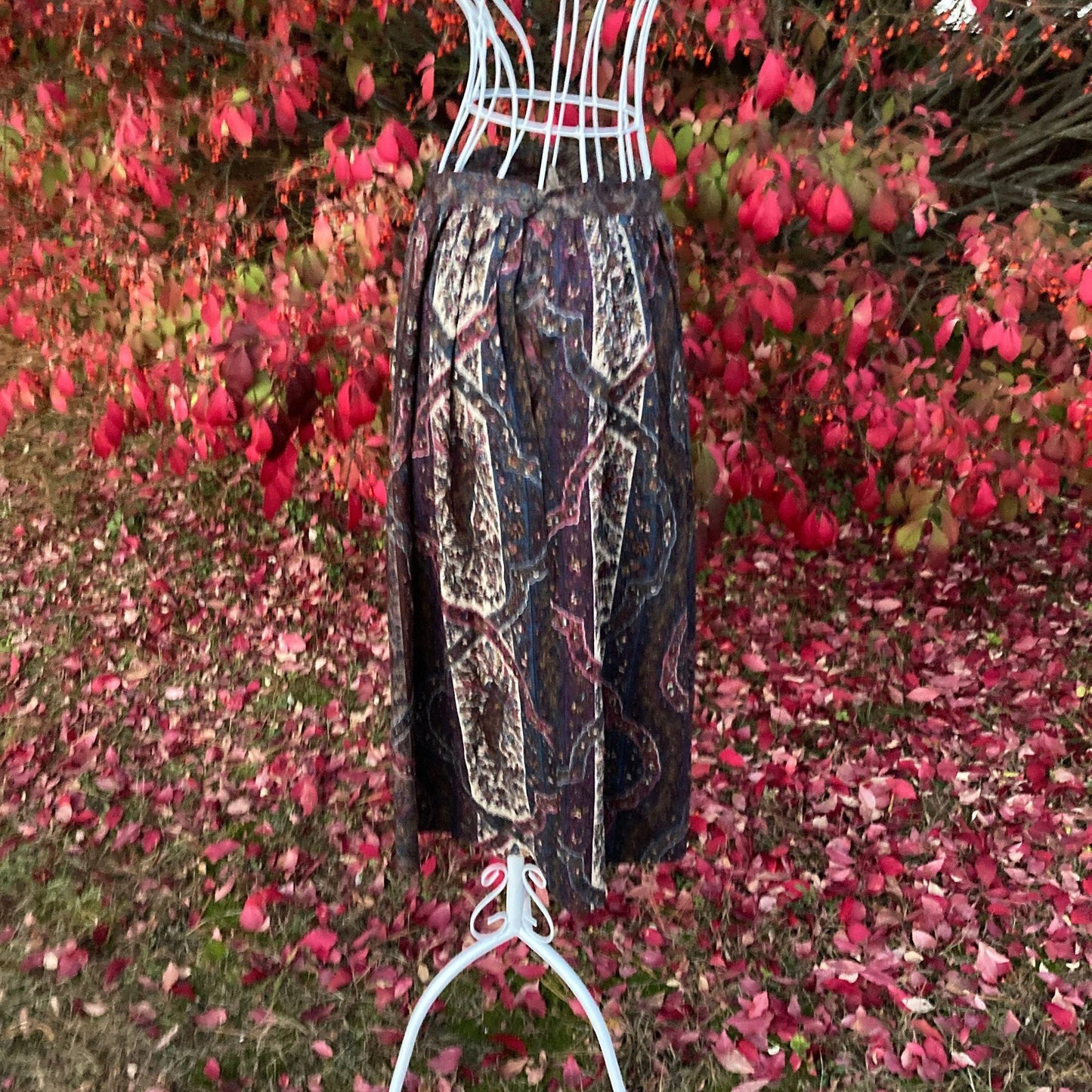 Vintage paisley skirt wool academia academic Alan Paine
