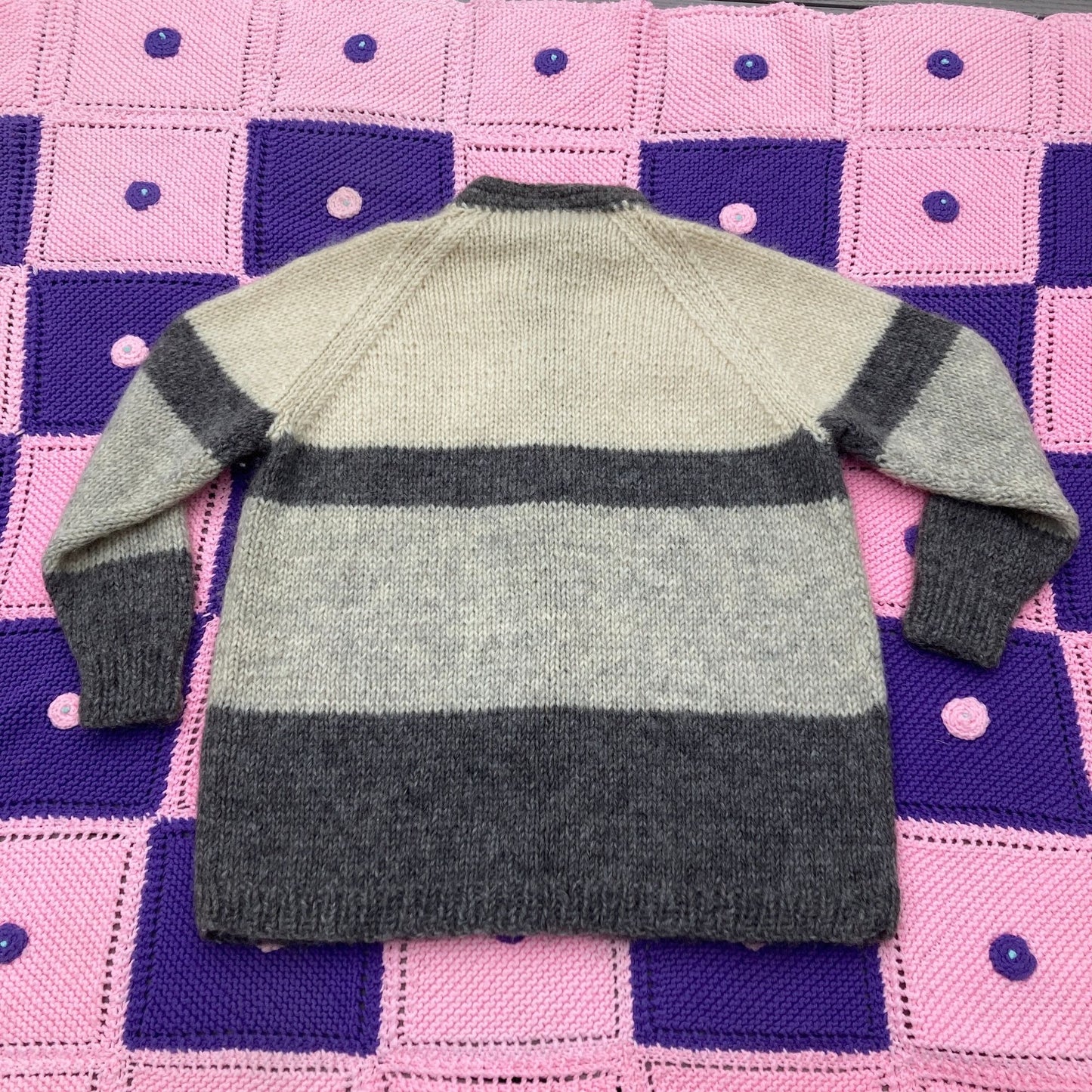 Vintage 60s 70s wool cardigan sweater off white cream grey stripe |S-M| button up chunky knit