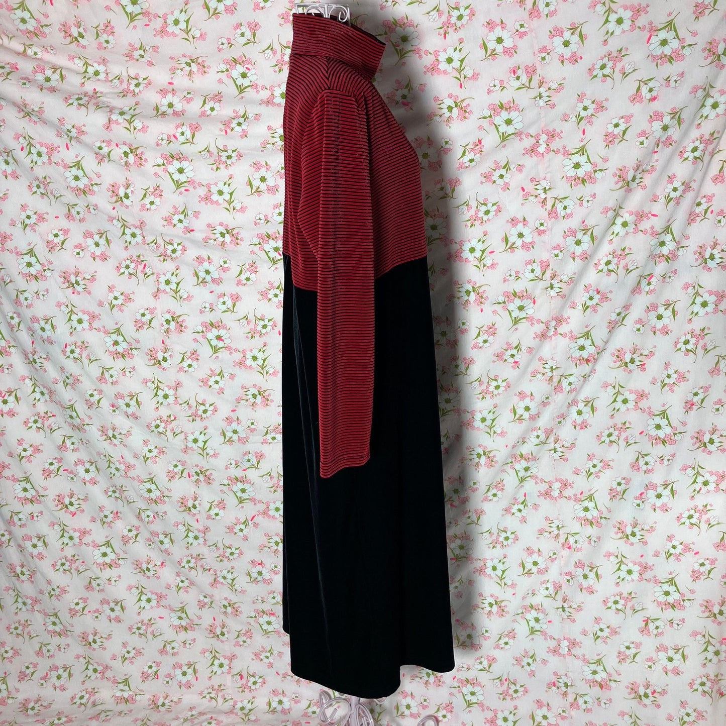 vintage dress black red striped velvet 90s | S-M | minimal 1990s maxi Talbots long sleeve whimsigoth turtle neck