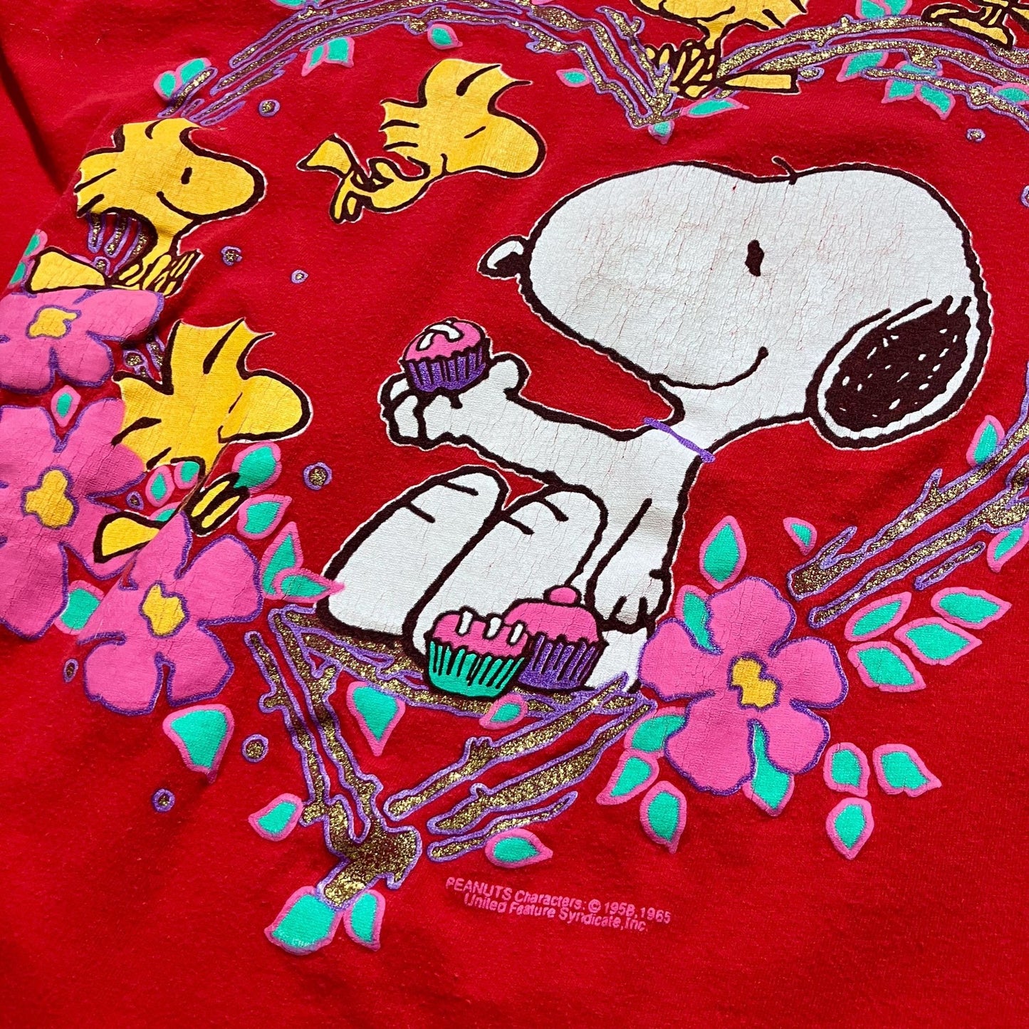 vintage 90s y2k Snoopy t shirt | S-L | soft red peanuts Woodstock heart glitter