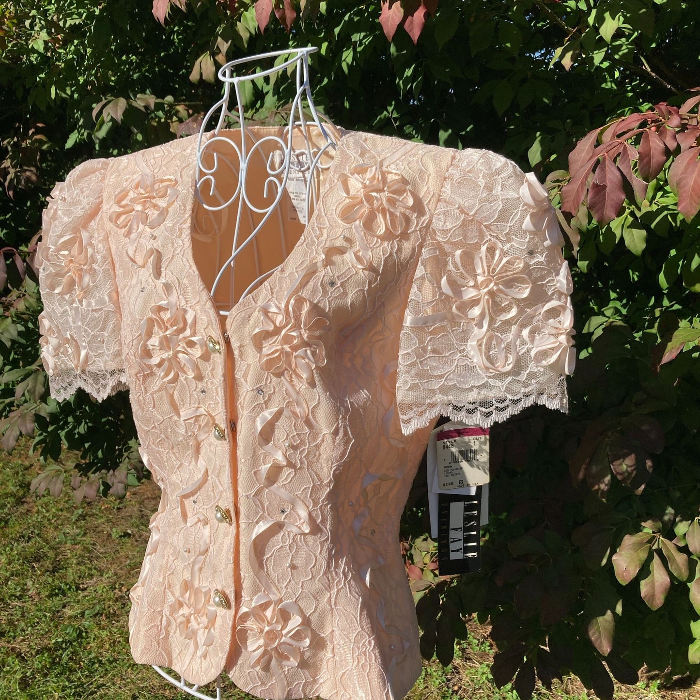 Vintage top |S - M| 80s lace embroidered rhinestones 1990s shirt blouse Leslie Fay deadstock nwt puff sleeve party occasion wear dusty rose