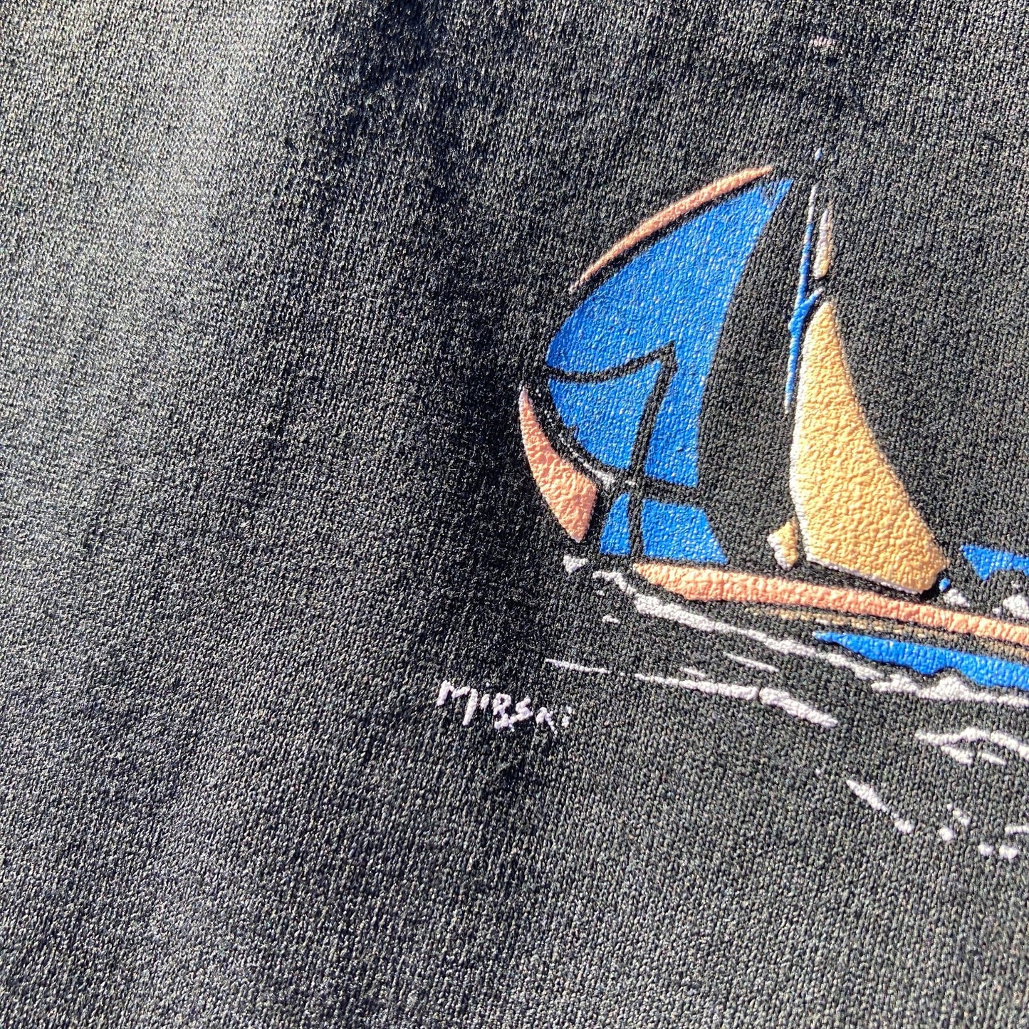 Vintage t shirt | S-M | 90s 1990s destination New Hampshire sailing graphic black neon pink puffy paint made in USA single stitch Hanes