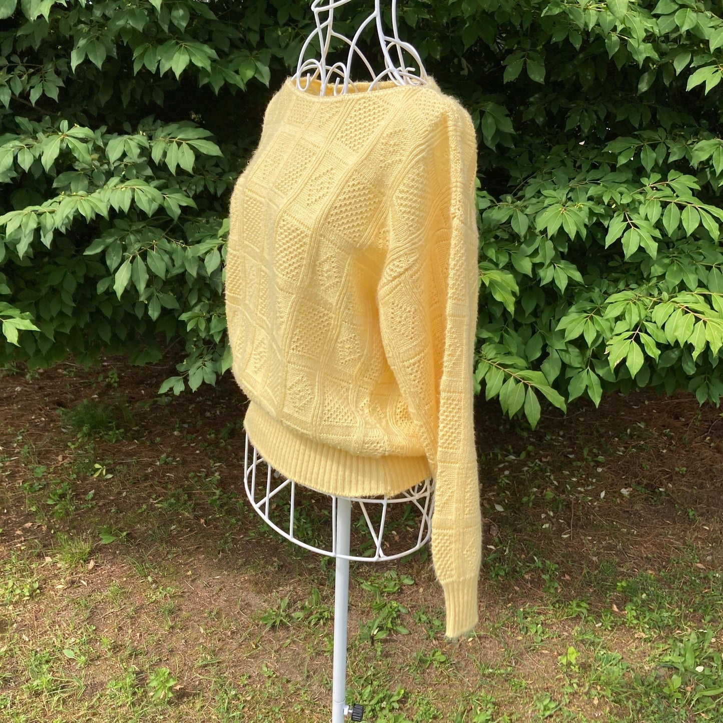 Vintage crochet sweater knit pastel yellow | S - M | soft 70s open work weave Kenneth Too!