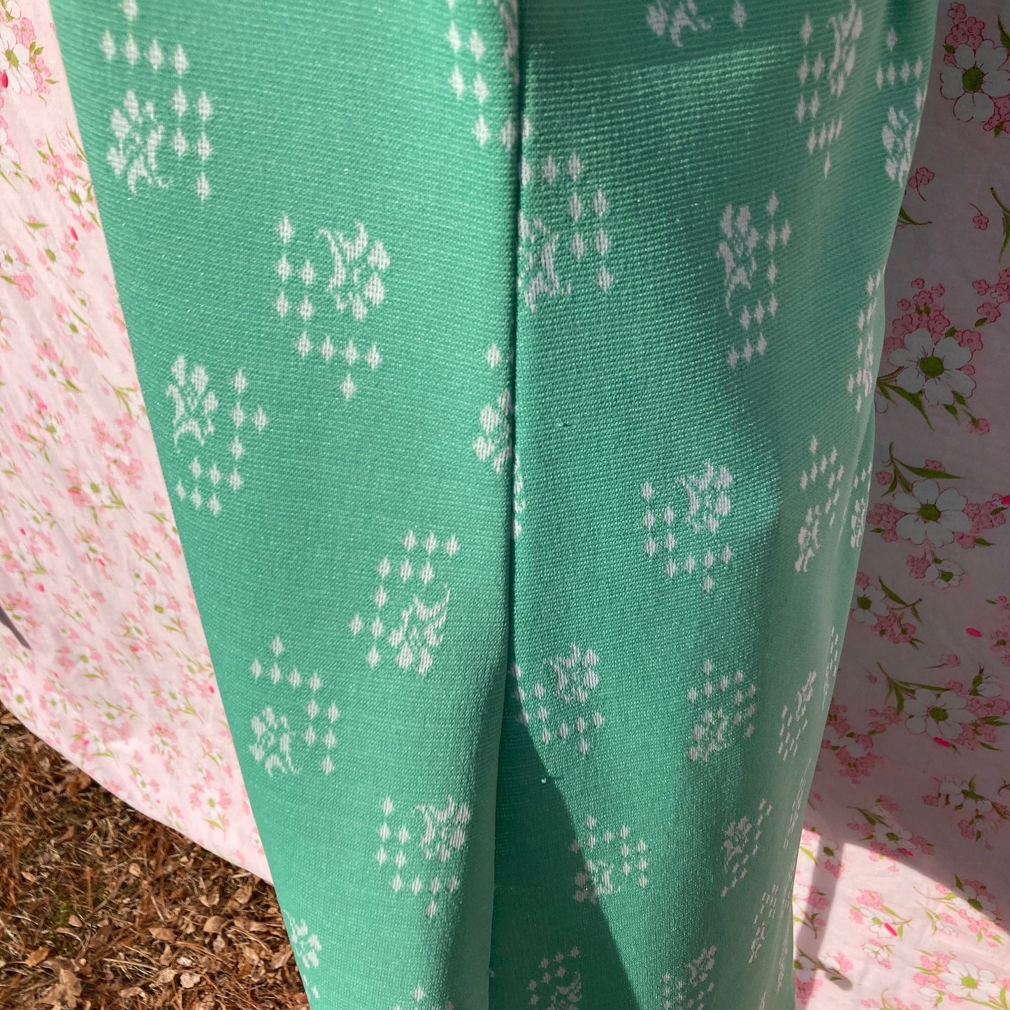 70s vintage dress mint pastel green white floral diamond | S - M | 1970s shift short sleeve Sears