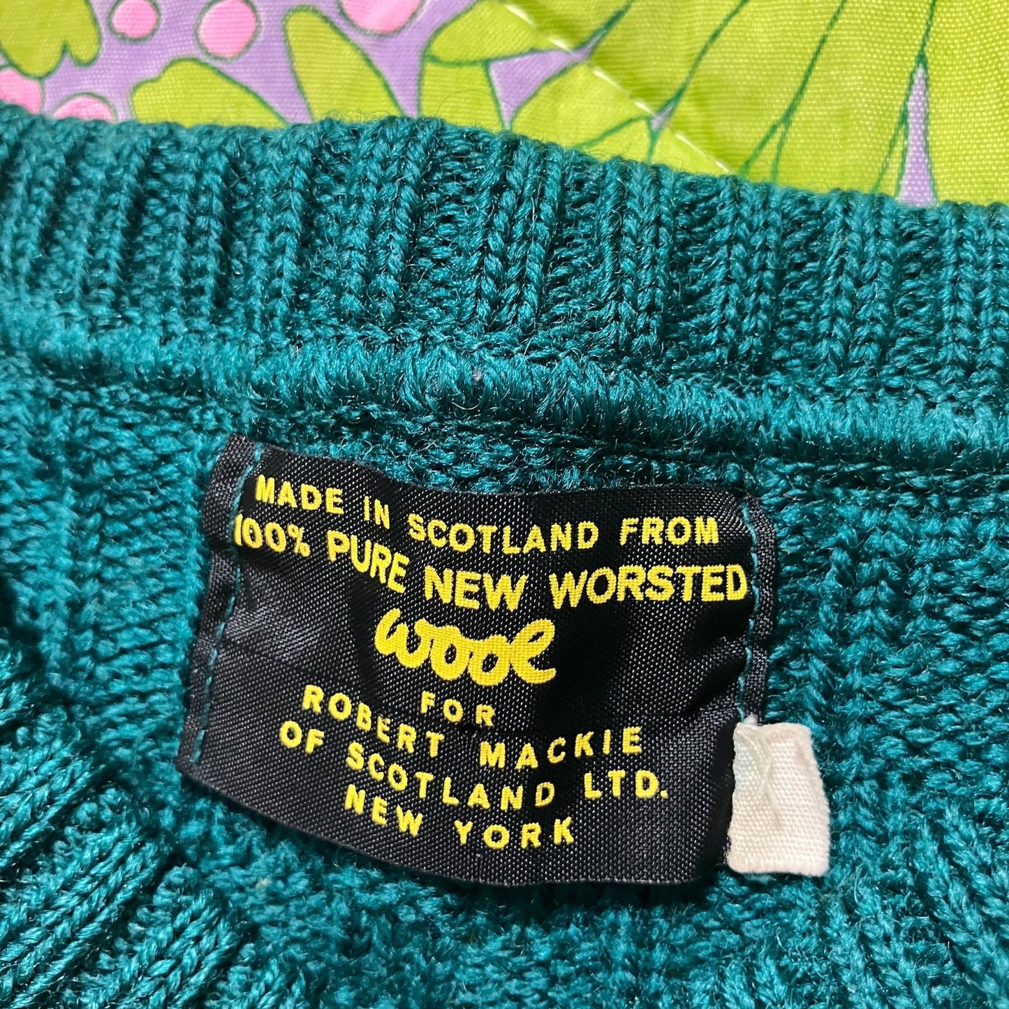 Vintage 60s 70s sweater long sleeve cable knit Robert Mackie Scotland emerald green jewel tone fisherman