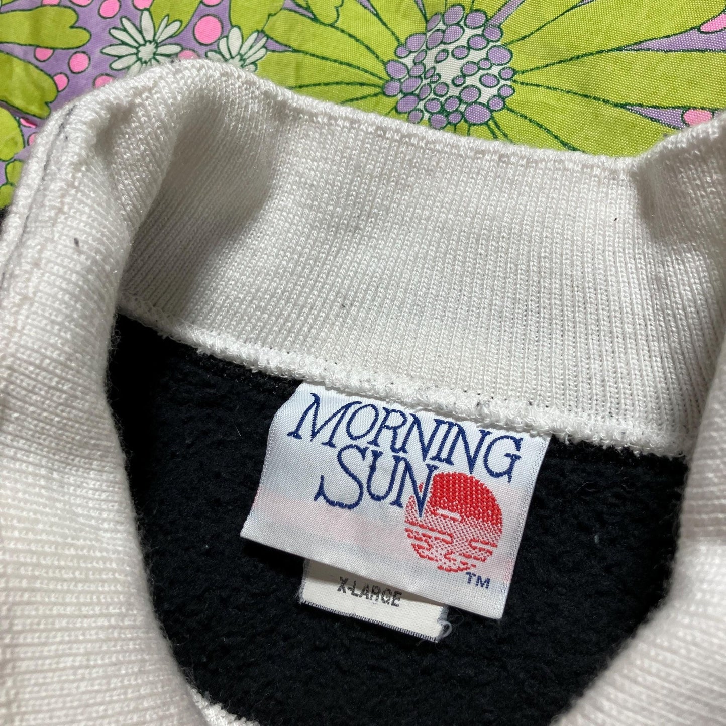 Vintage grandma sweatshirt Morning Sun double collar black purple blue silver snowflake winter snow Whitton