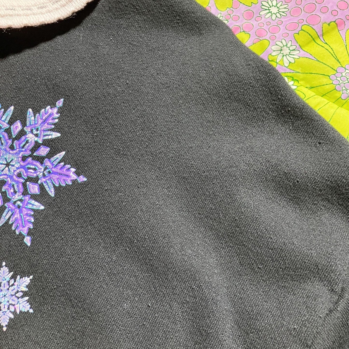 Vintage grandma sweatshirt Morning Sun double collar black purple blue silver snowflake winter snow Whitton