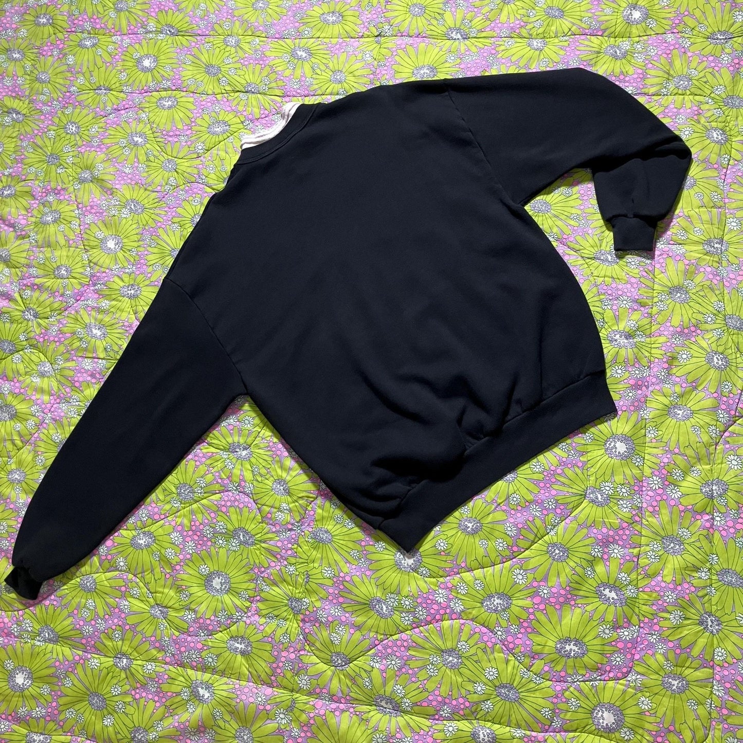 Vintage grandma sweatshirt Morning Sun double collar black purple blue silver snowflake winter snow Whitton