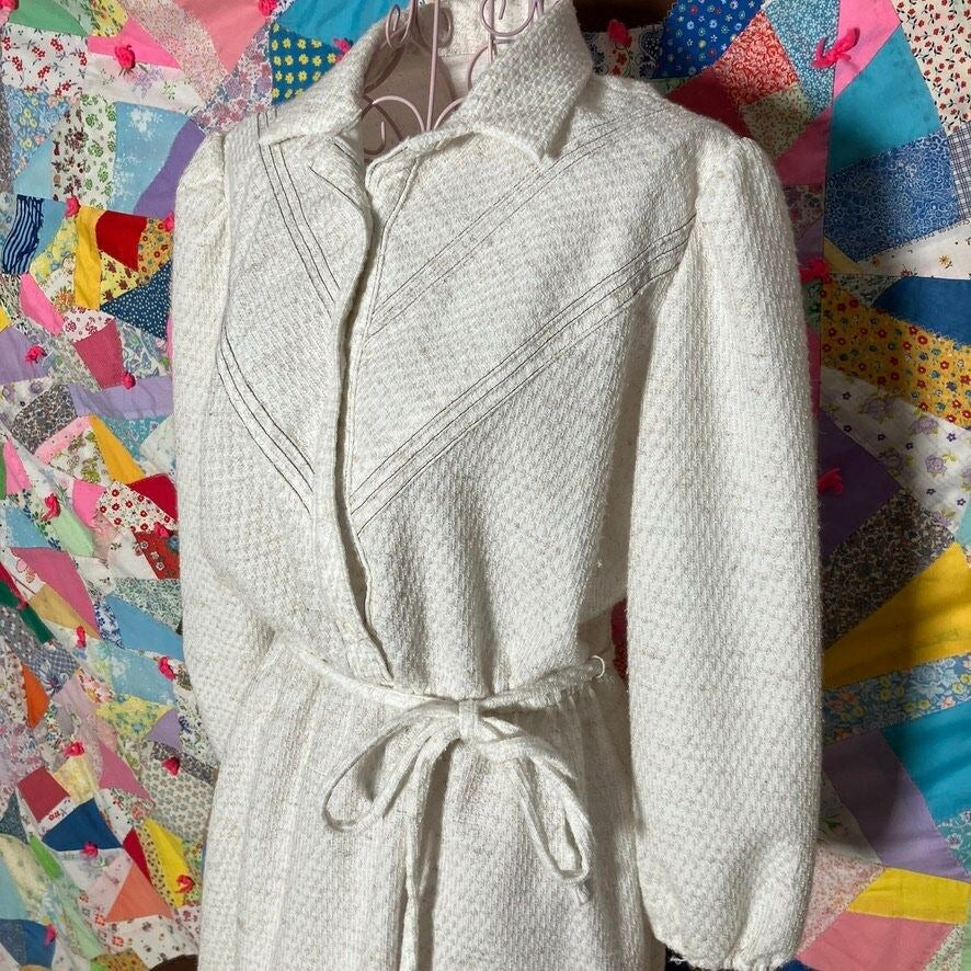 vintage 70s dress off white 1970s 1980s  | XS-S |  secretary textured Aygee ilgwu union made flax poly blend