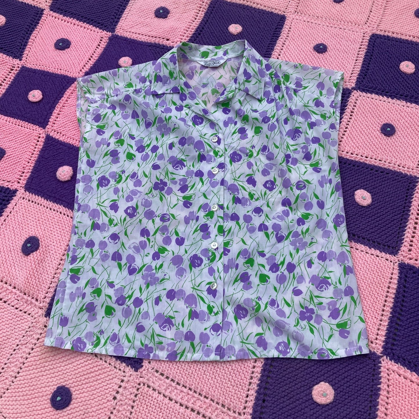 Vintage 70s top sleeveless tank 1970s  purple green white floral S - M Lady Blair