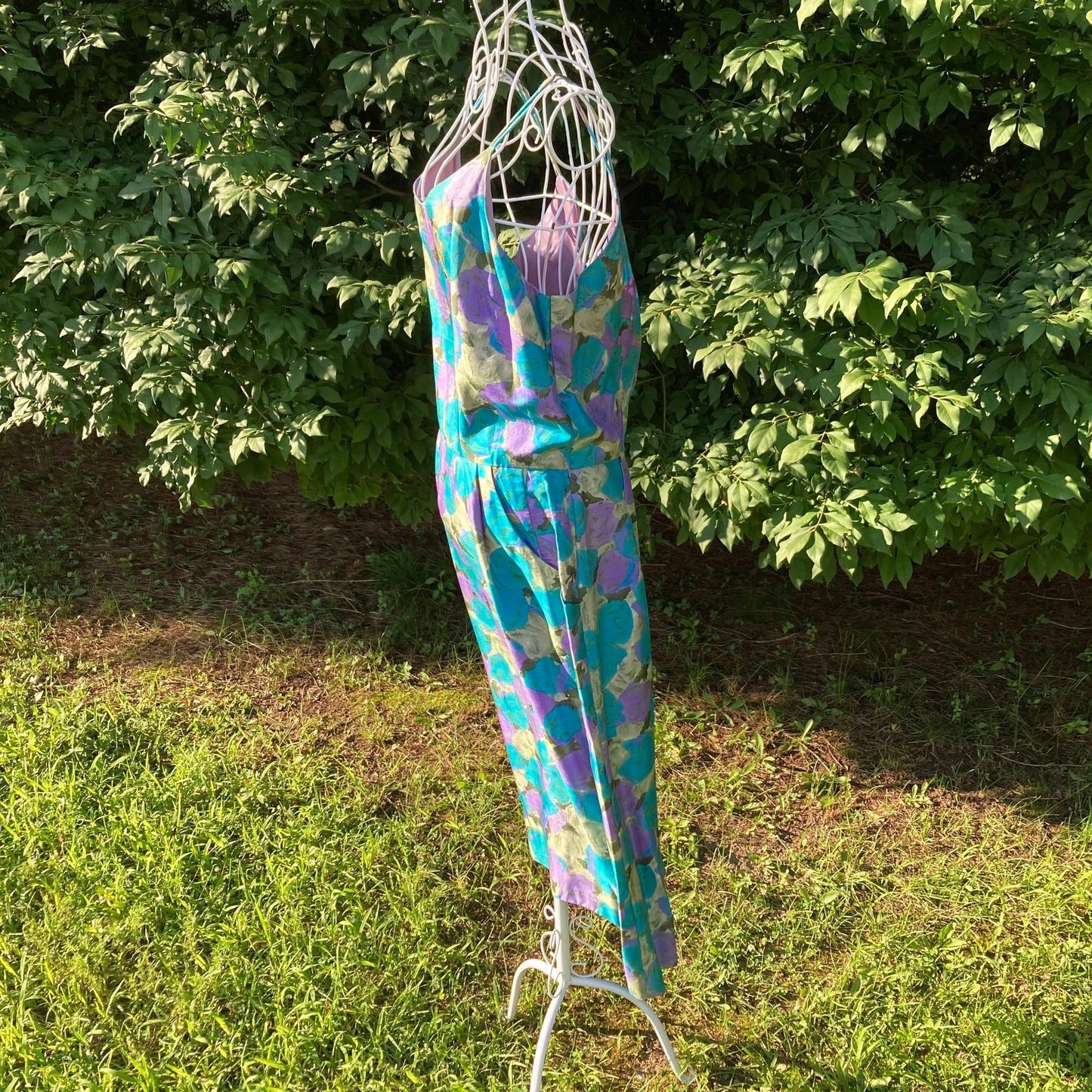 Vintage 60s dress green purple floral |S - M| sheath Famous Fashions