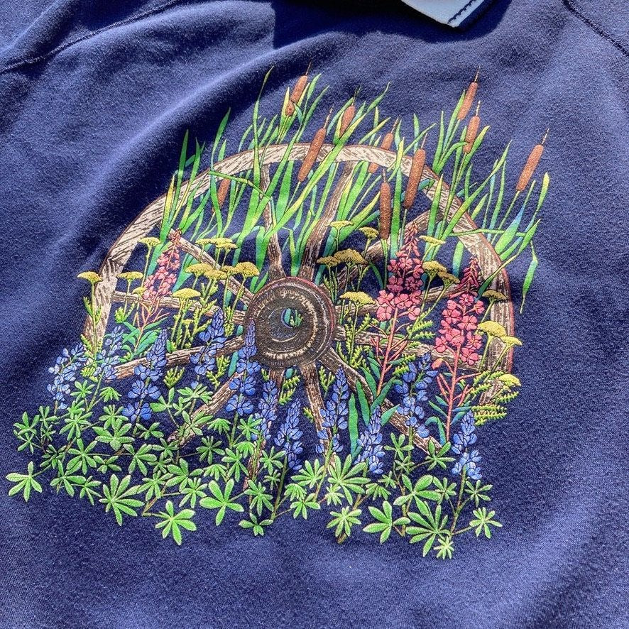 Vintage 80s grandma sweatshirt cottage Morning Sun navy blue floral |M-L| collared 1980s wheel wildflower cattails country
