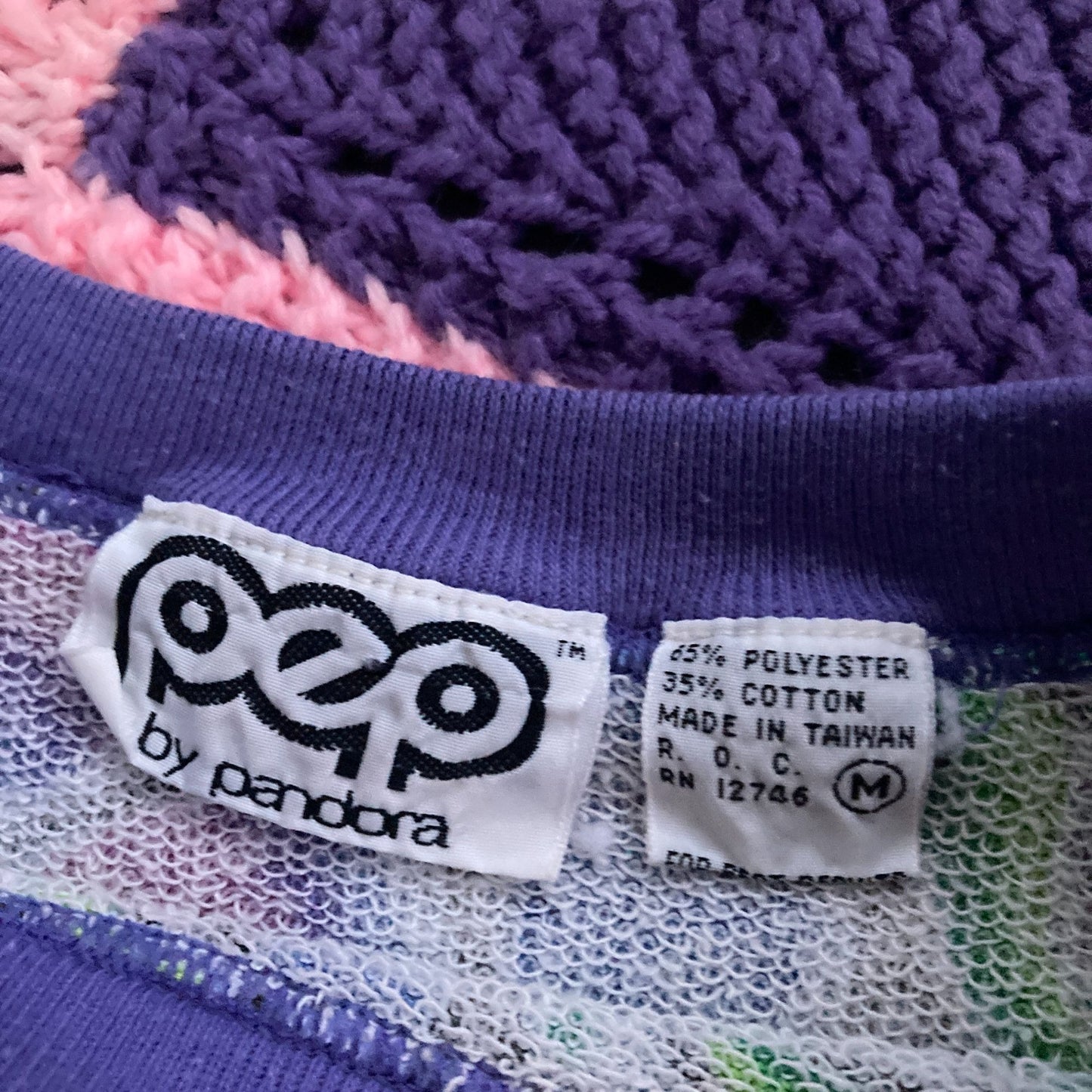 Vintage grandma sweatshirt floral graphic |S-M| purple flower pattern all over Pandora