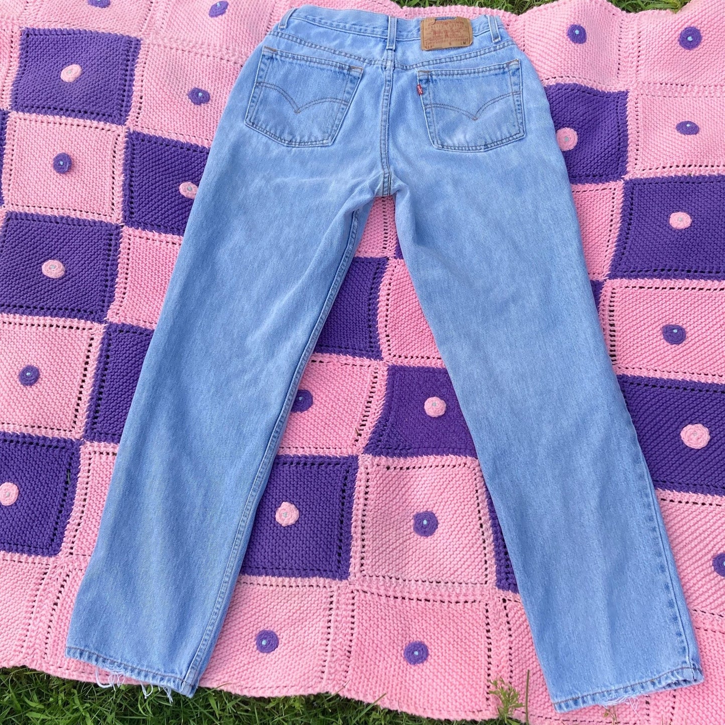 vintage Levis 512 | S" - M" | 27" - 28" | high waisted straight leg jeans 90s distressed light wash