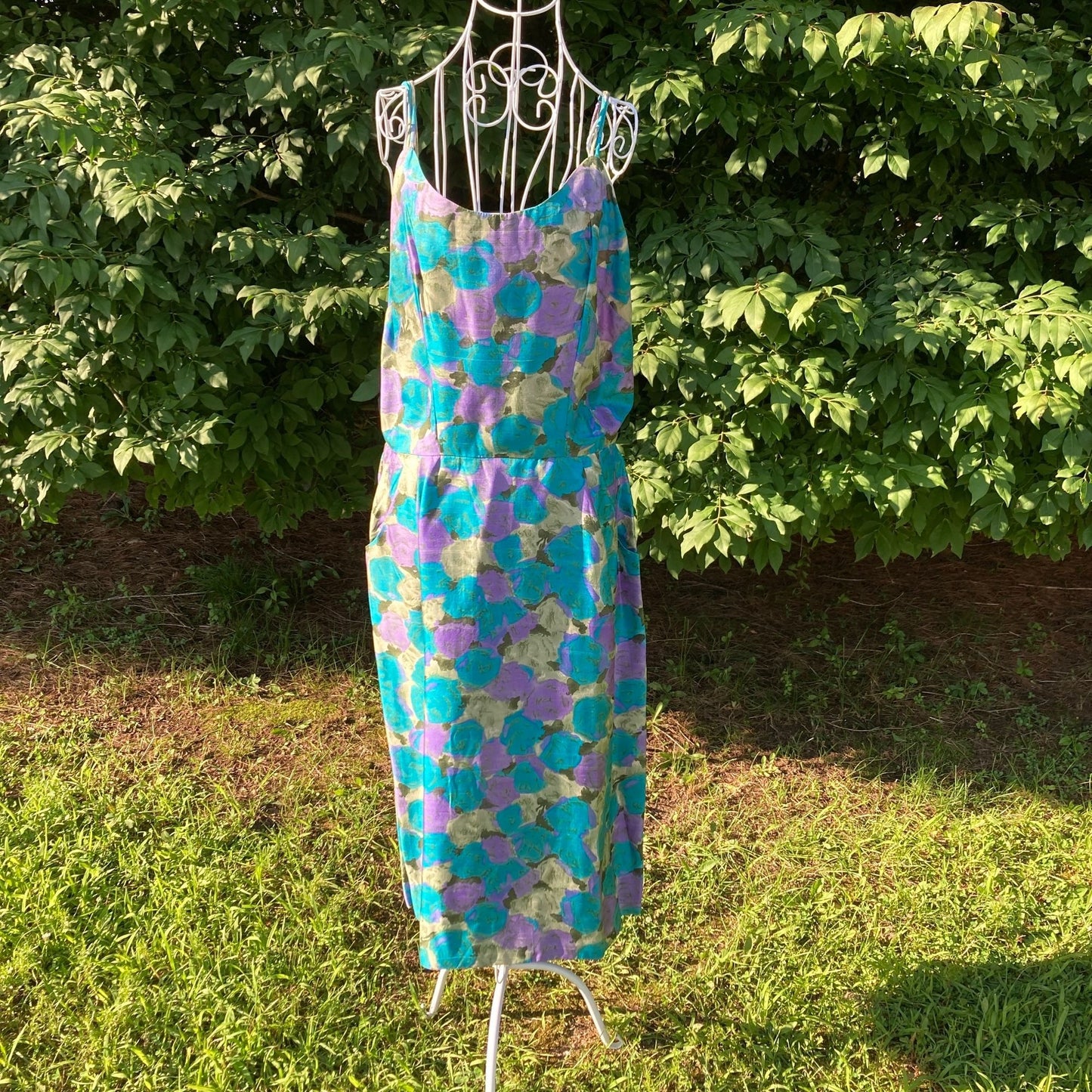 Vintage 60s dress green purple floral |S - M| sheath Famous Fashions