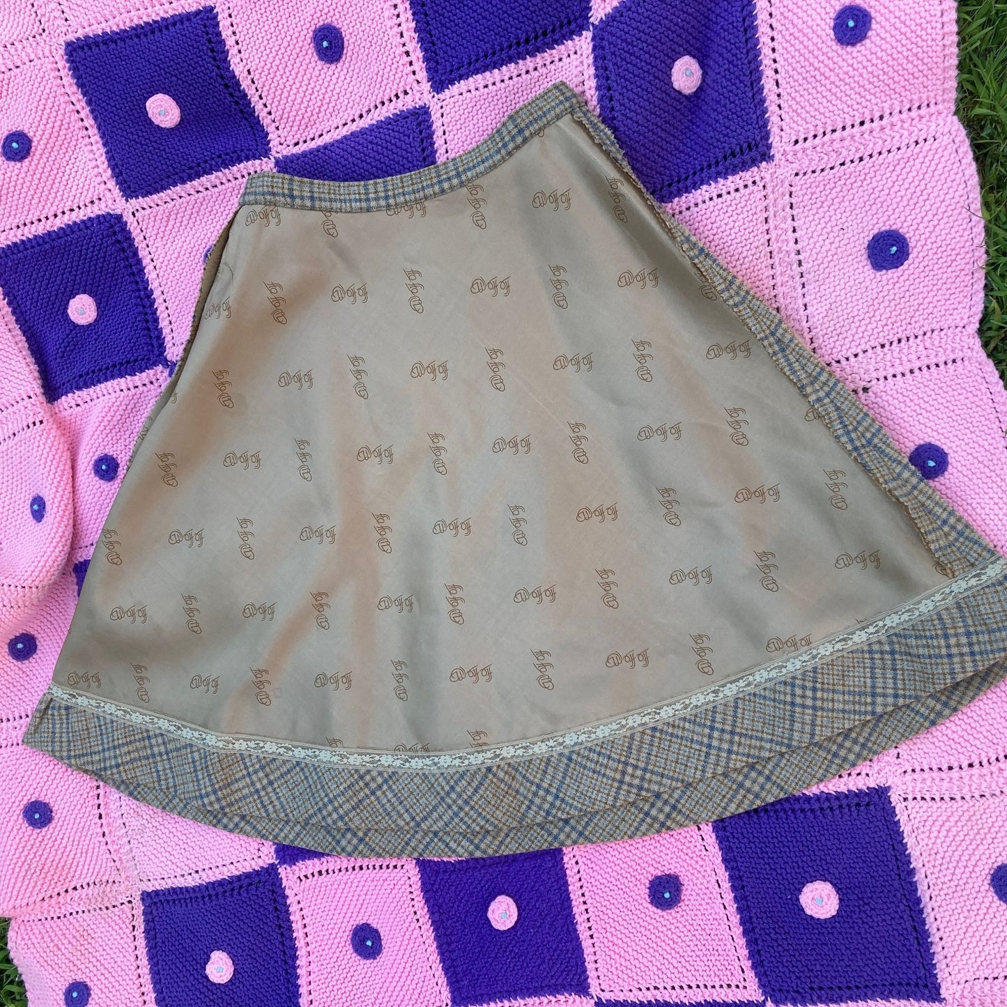 Vintage 50s 60s pendleton wool plaid skirt XS S tartan made in USA beige blue brown hand tailored circle academia academic