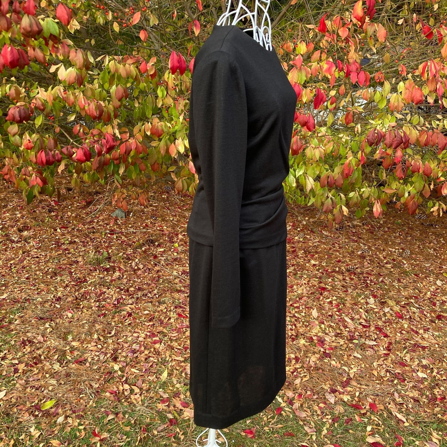 vintage 89s dress black Saks Fifth Ave | XS - S | David Warren New York party formal pearl long sleeve occasion wear ruching pearl