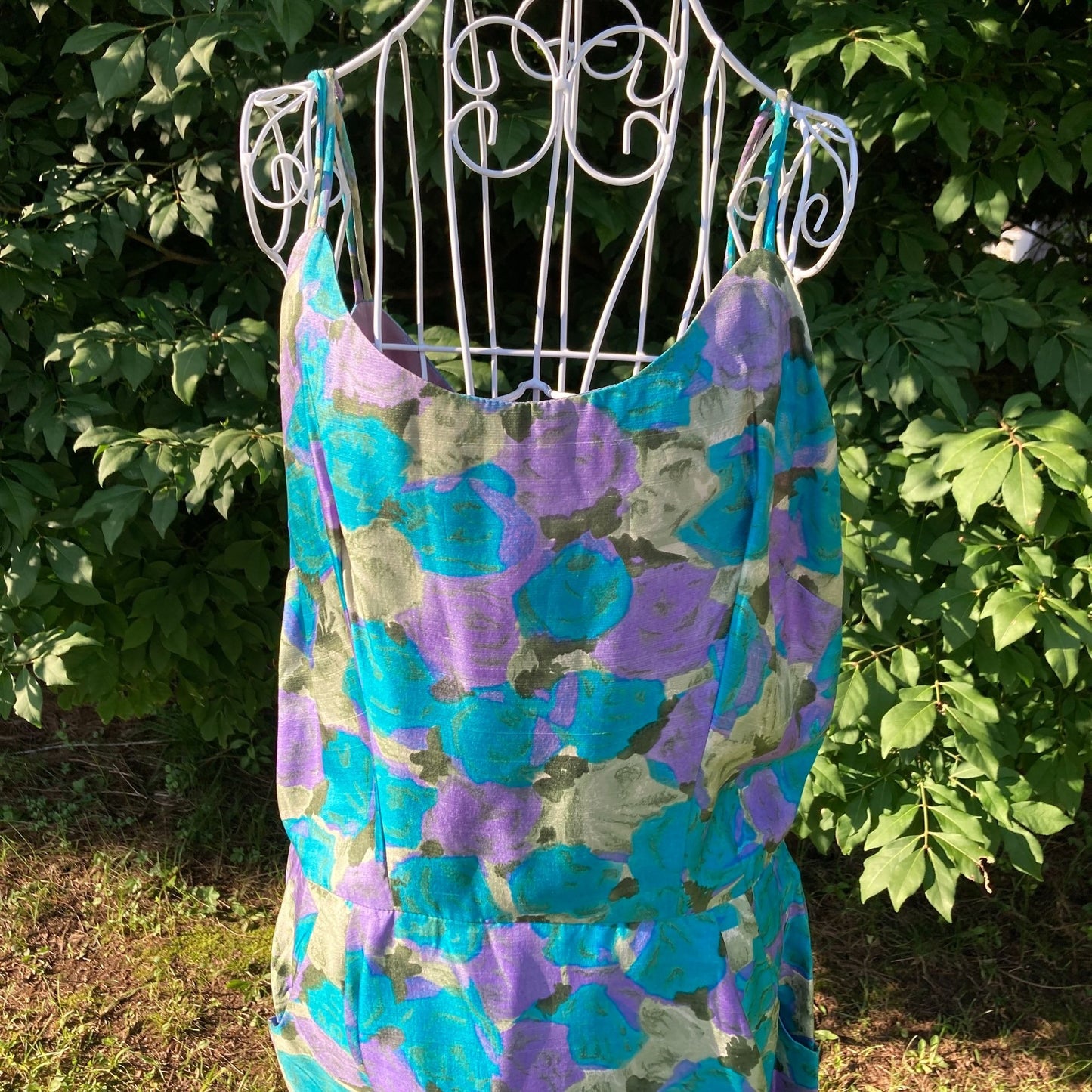 Vintage 60s dress green purple floral |S - M| sheath Famous Fashions