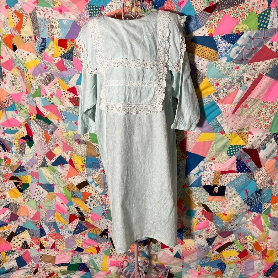 vintage 80s Jessica McClintock dress pastel blue bib collar | M - L | crochet lace floral polka dot