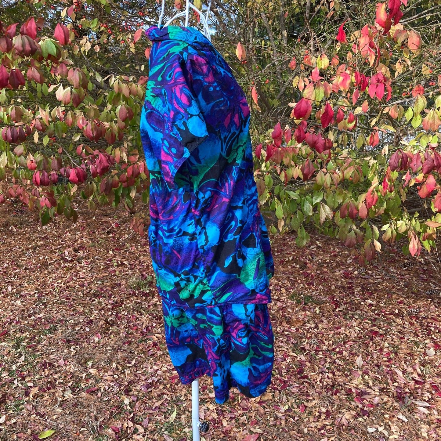 Vintage 80s 90s shorts and top matching set | XS-S  |  black green blue purple cotton  floral two piece 1980s Contrasts