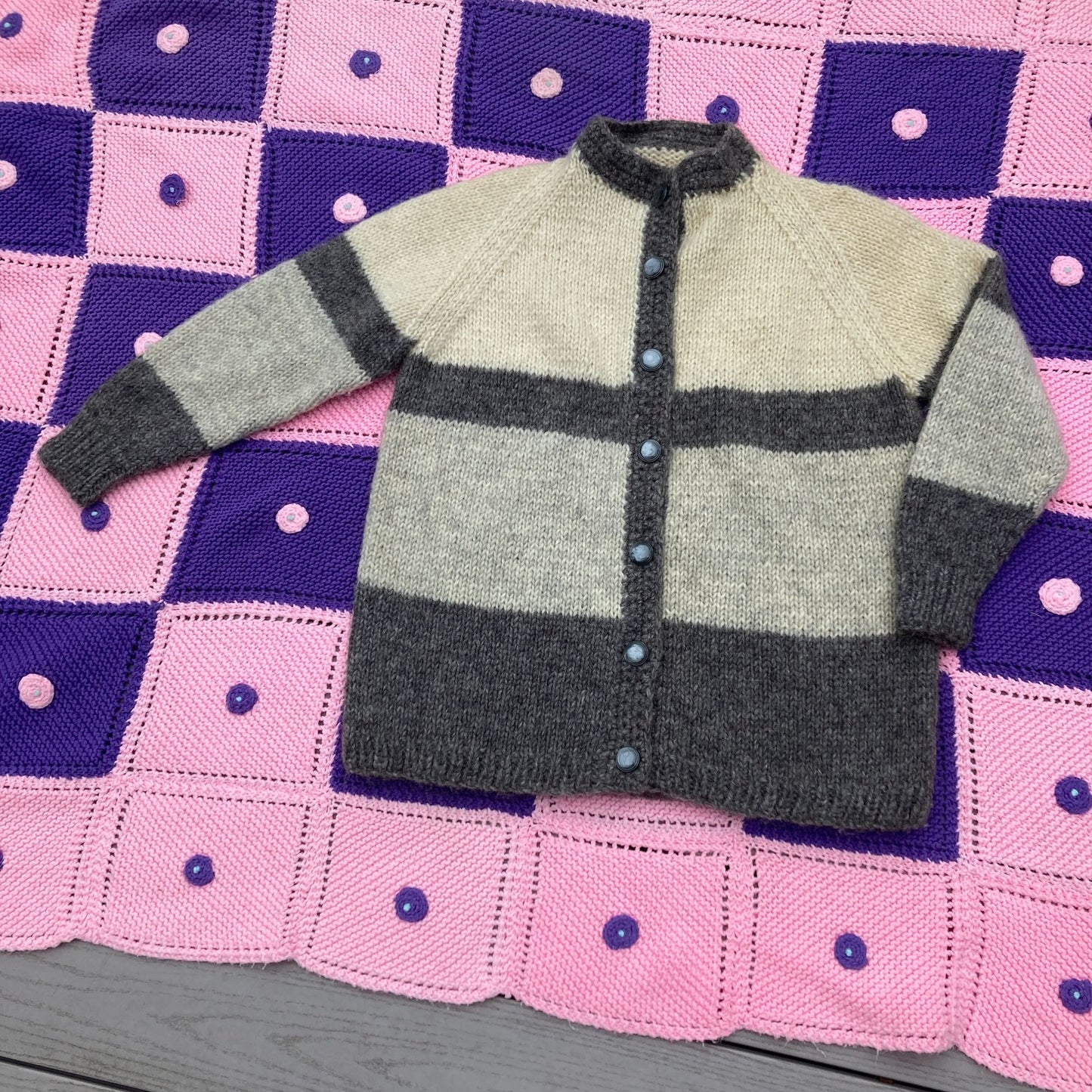 Vintage 60s 70s wool cardigan sweater off white cream grey stripe  |S-M| button up chunky knit