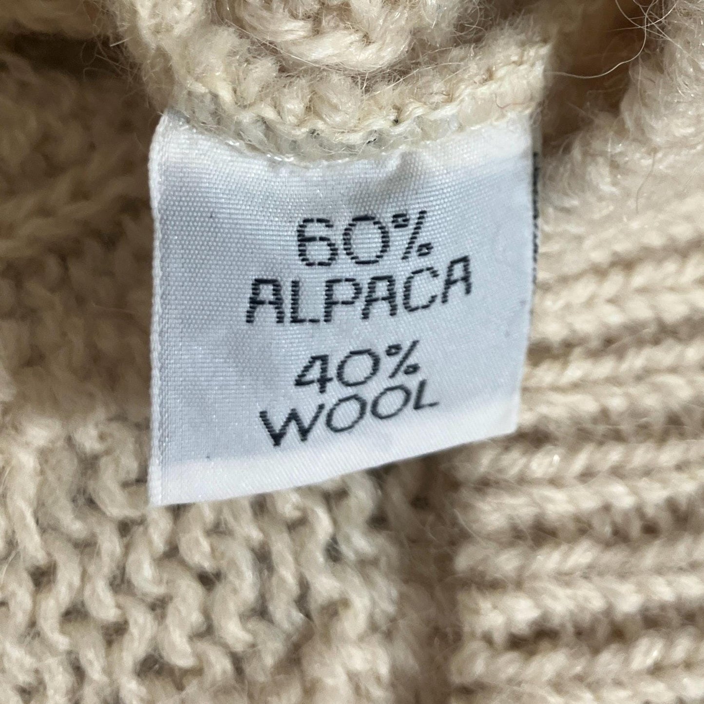 Vintage 80s 90s wool sweater fisherman | S-L | chunky Ireland oat off white cream cable knit  Celtic Country