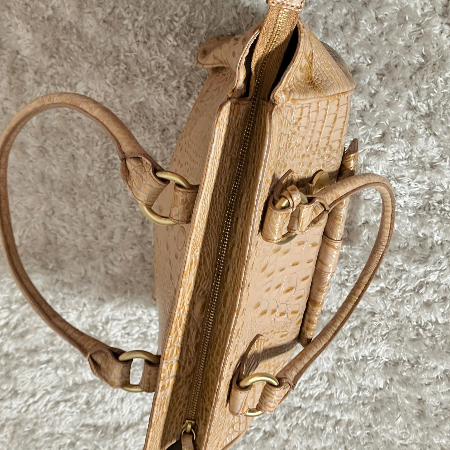 Vintage 80s 90s Brahmin tote bag toasted honey beige croc embossed pockets