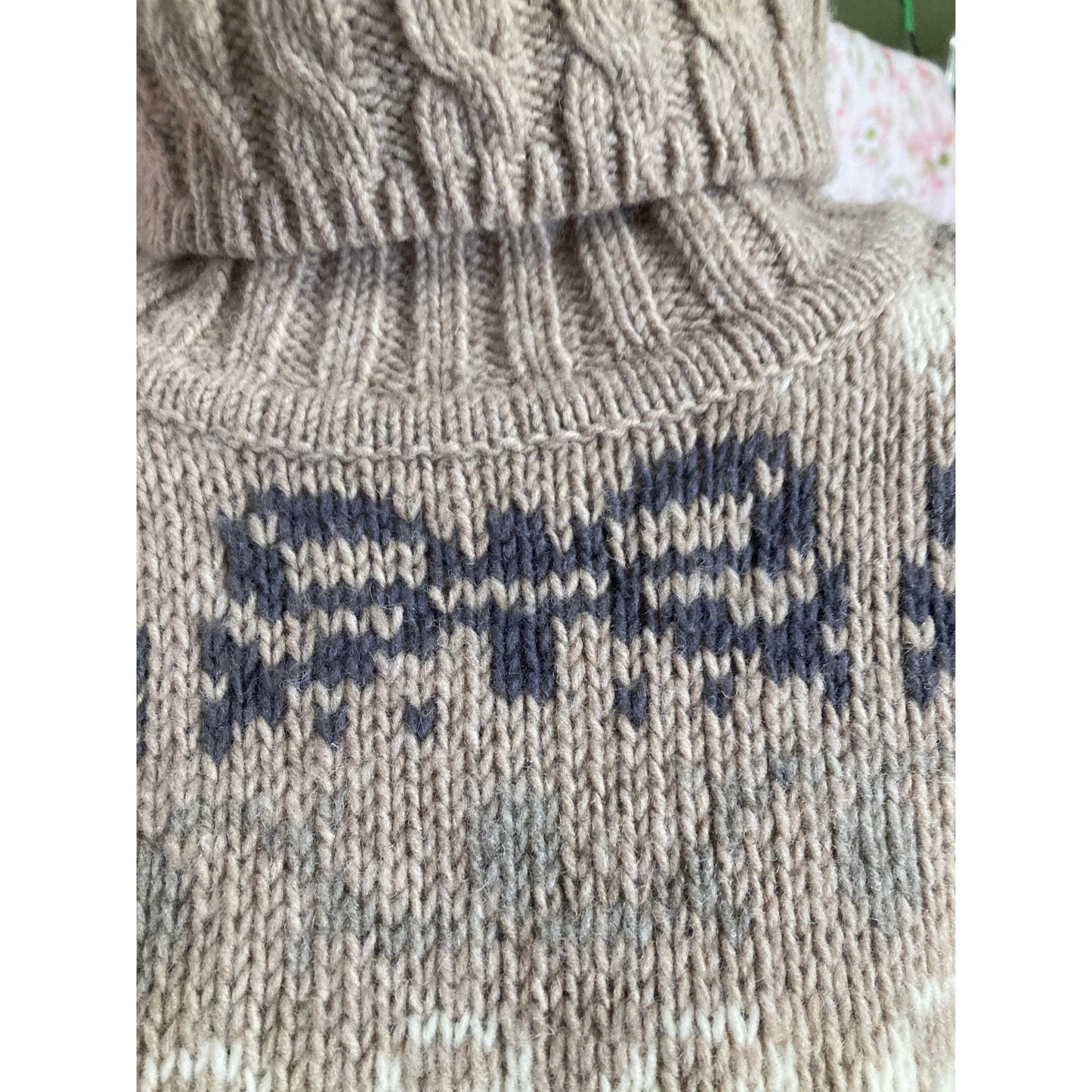 Vintage 90s sweater Talbots S-M wool tan white grey fair isle 1990s chunky turtleneck