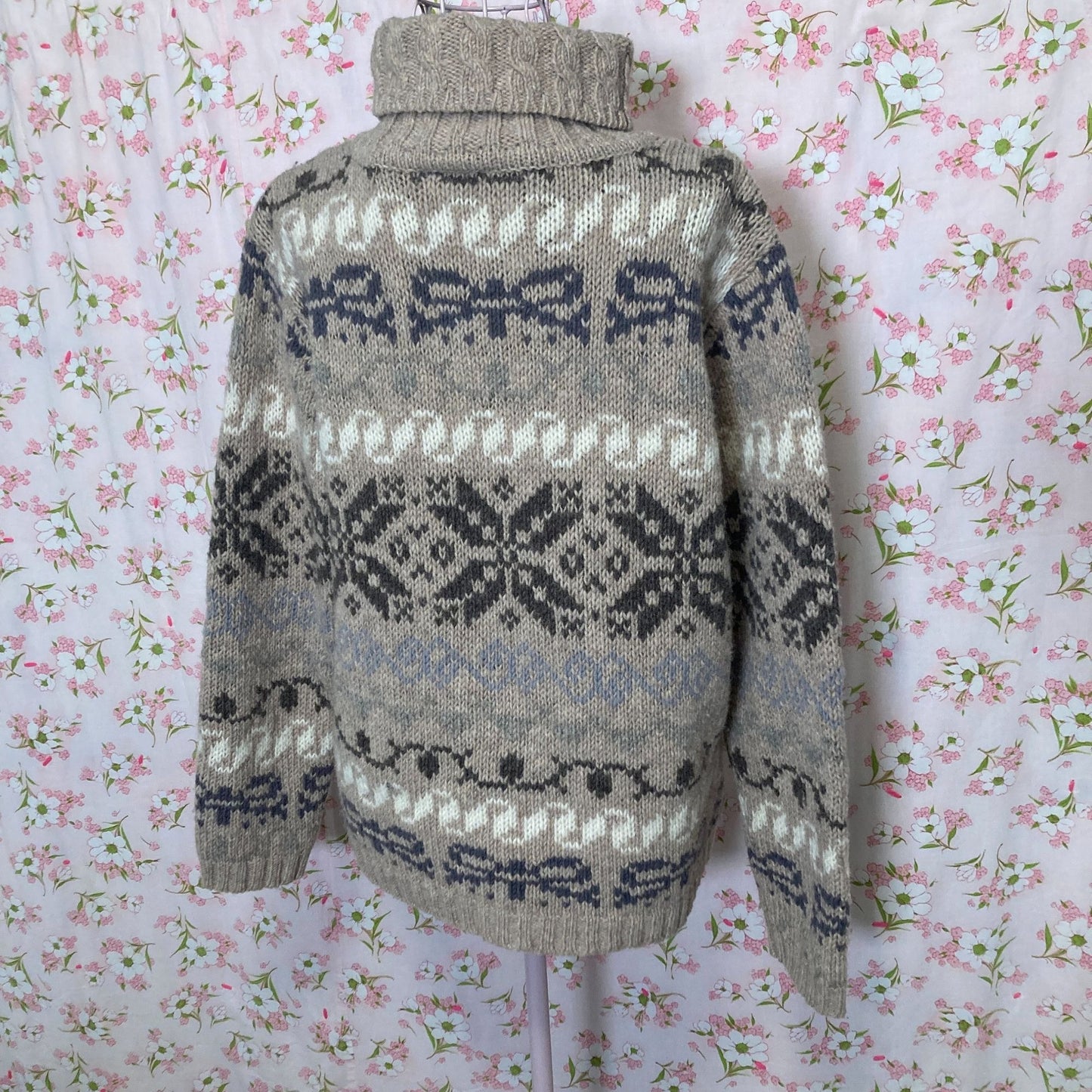 Vintage 90s sweater Talbots S-M wool tan white grey fair isle 1990s chunky turtleneck