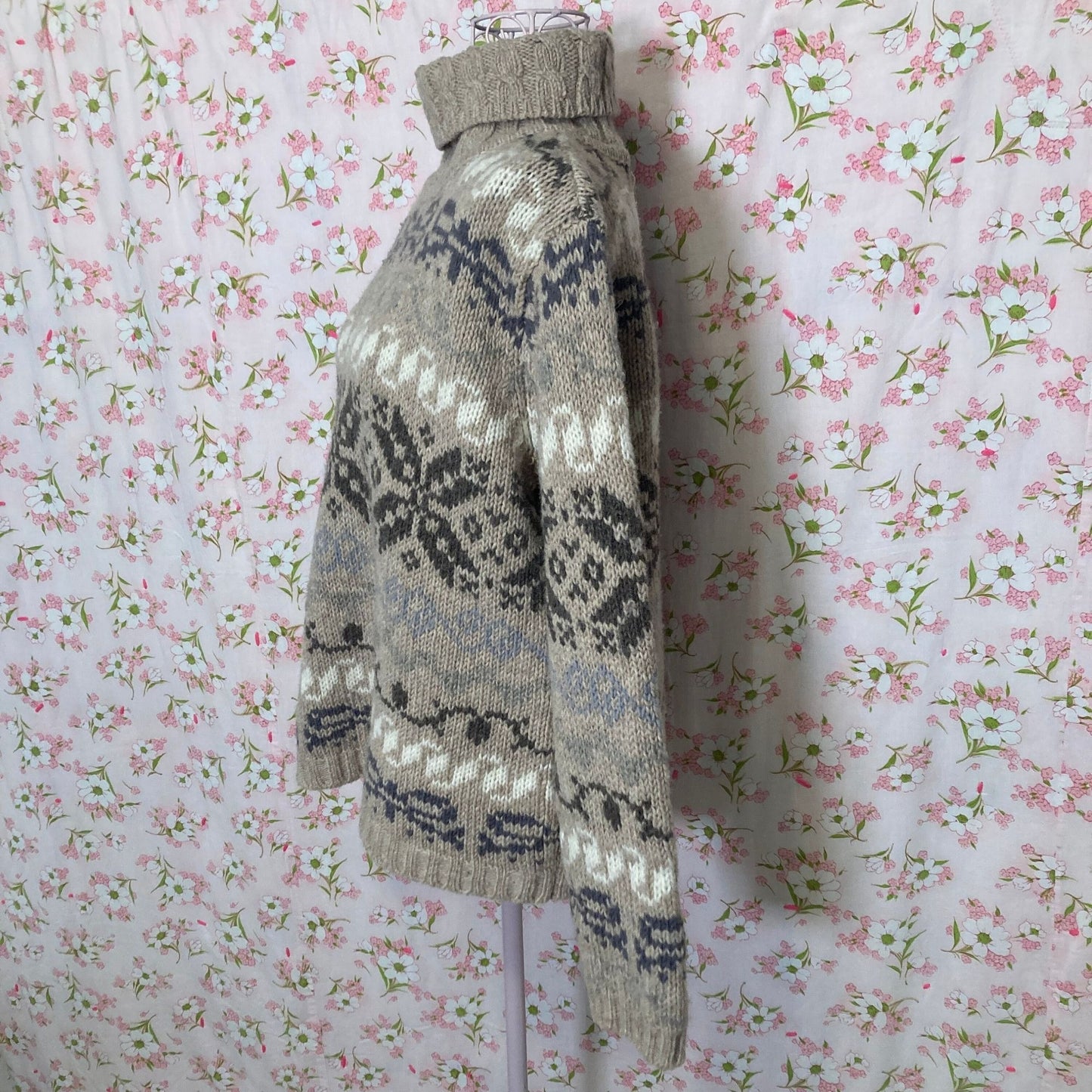 Vintage 90s sweater Talbots S-M wool tan white grey fair isle 1990s chunky turtleneck