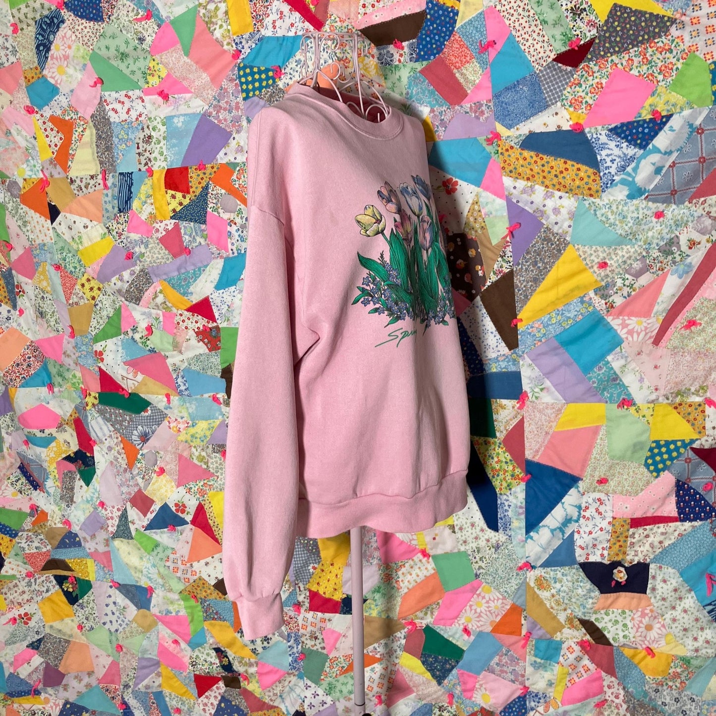 Vintage 80s 90s grandma sweatshirt pastel pink  floral  |S-M| flaws as is collared 1980s tulips  Jerzees  yellow blue white spring
