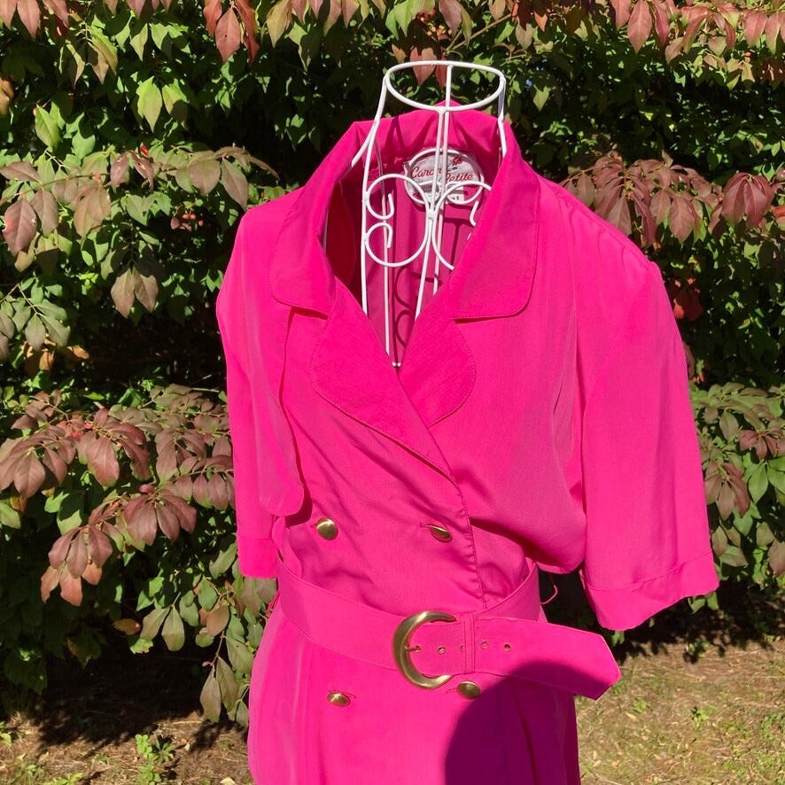 Vintage 80s dress pink short sleeve | M | polyester  1980s Caron Petite Chicago button collared