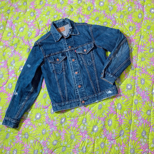Vintage 80s Levi's jean jacket distressed made in USA dark wash |S - M | cotton trucker denim