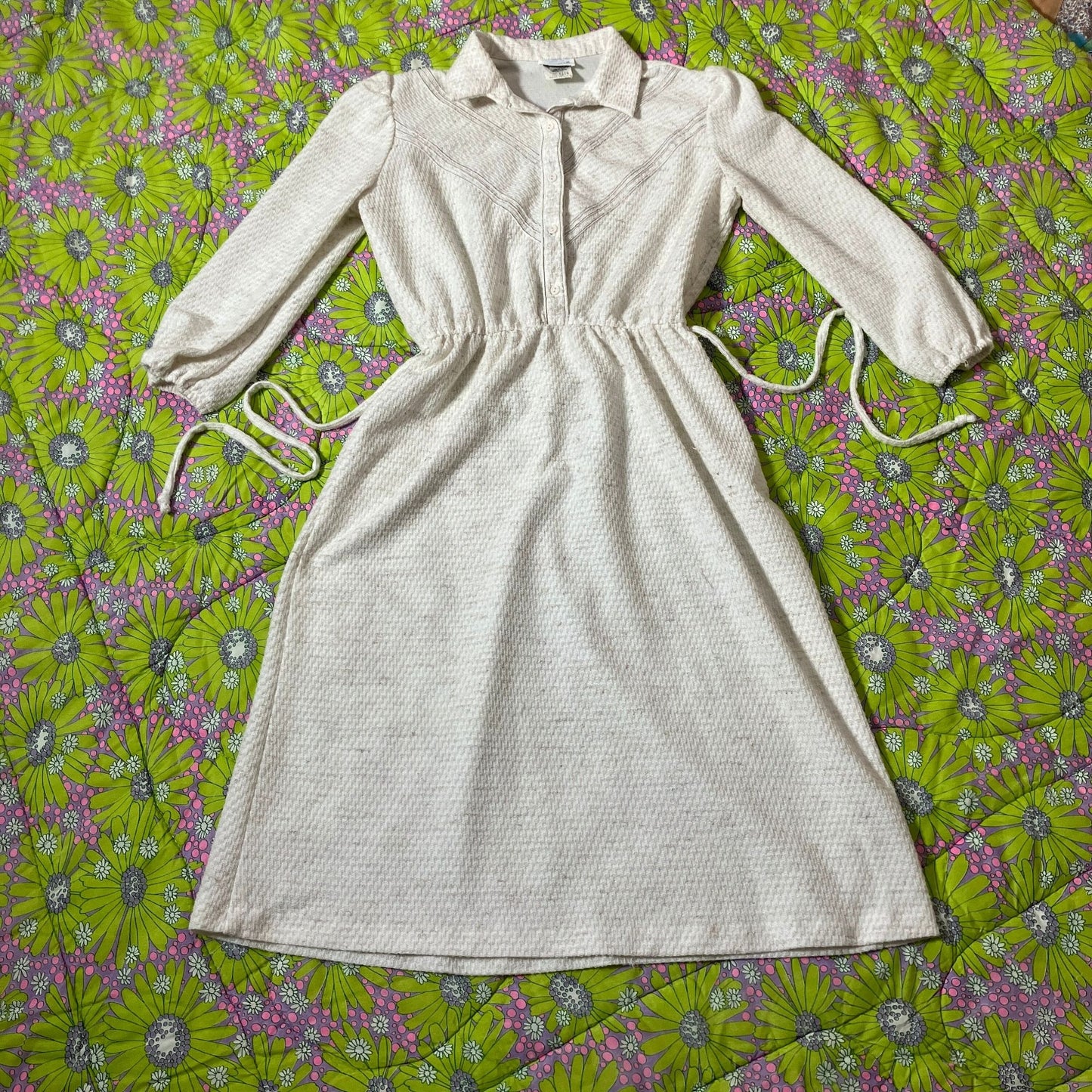 vintage 70s dress off white 1970s 1980s  | XS-S |  secretary textured Aygee ilgwu union made flax poly blend