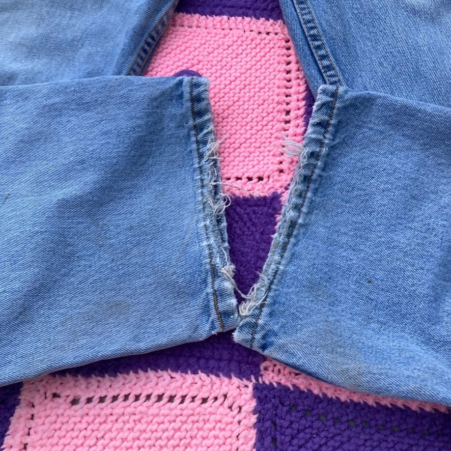 Levis 560 40 x 32 vintage jeans 90s cotton 38”-40” waist  medium wash 1990