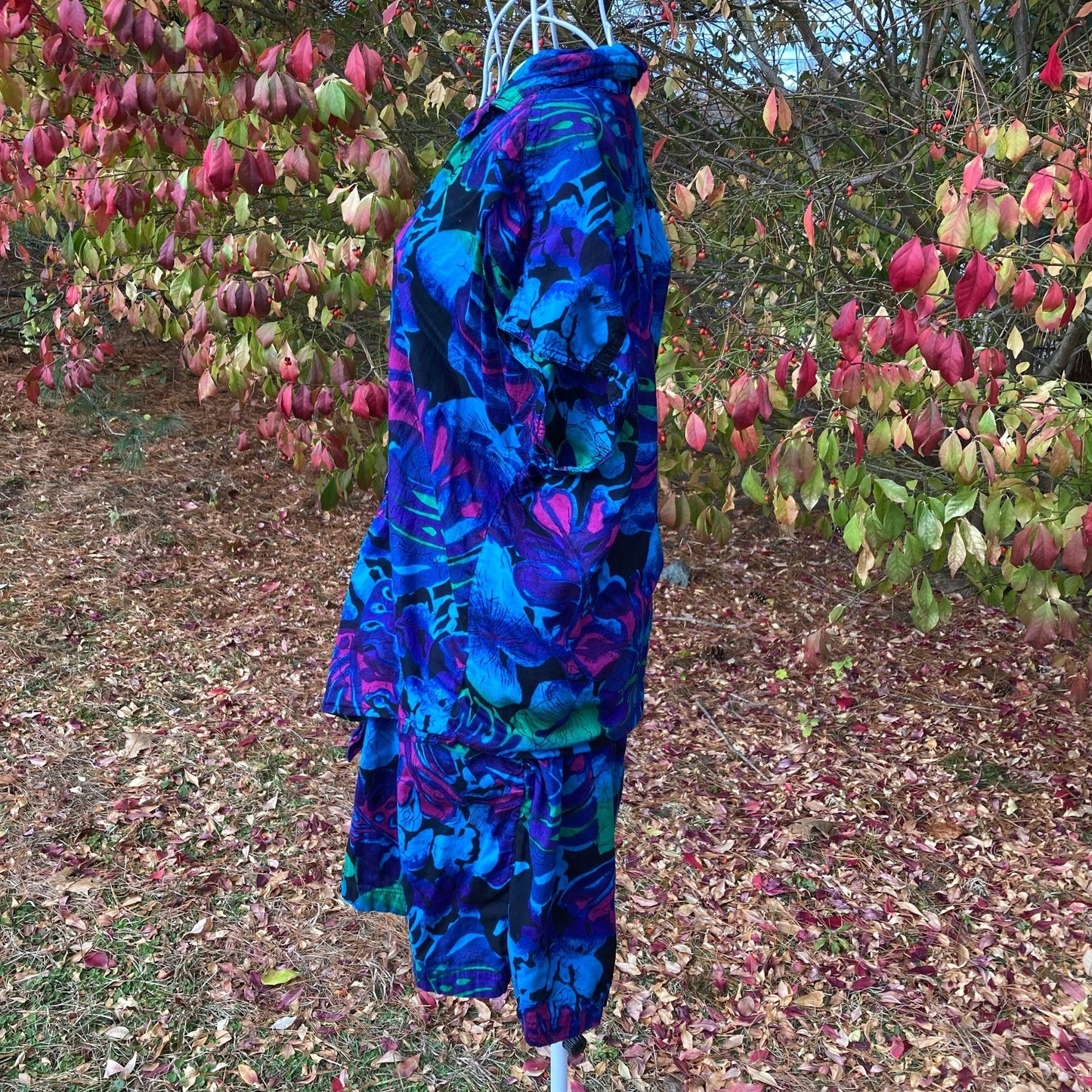 Vintage 80s 90s shorts and top matching set | XS-S  |  black green blue purple cotton  floral two piece 1980s Contrasts