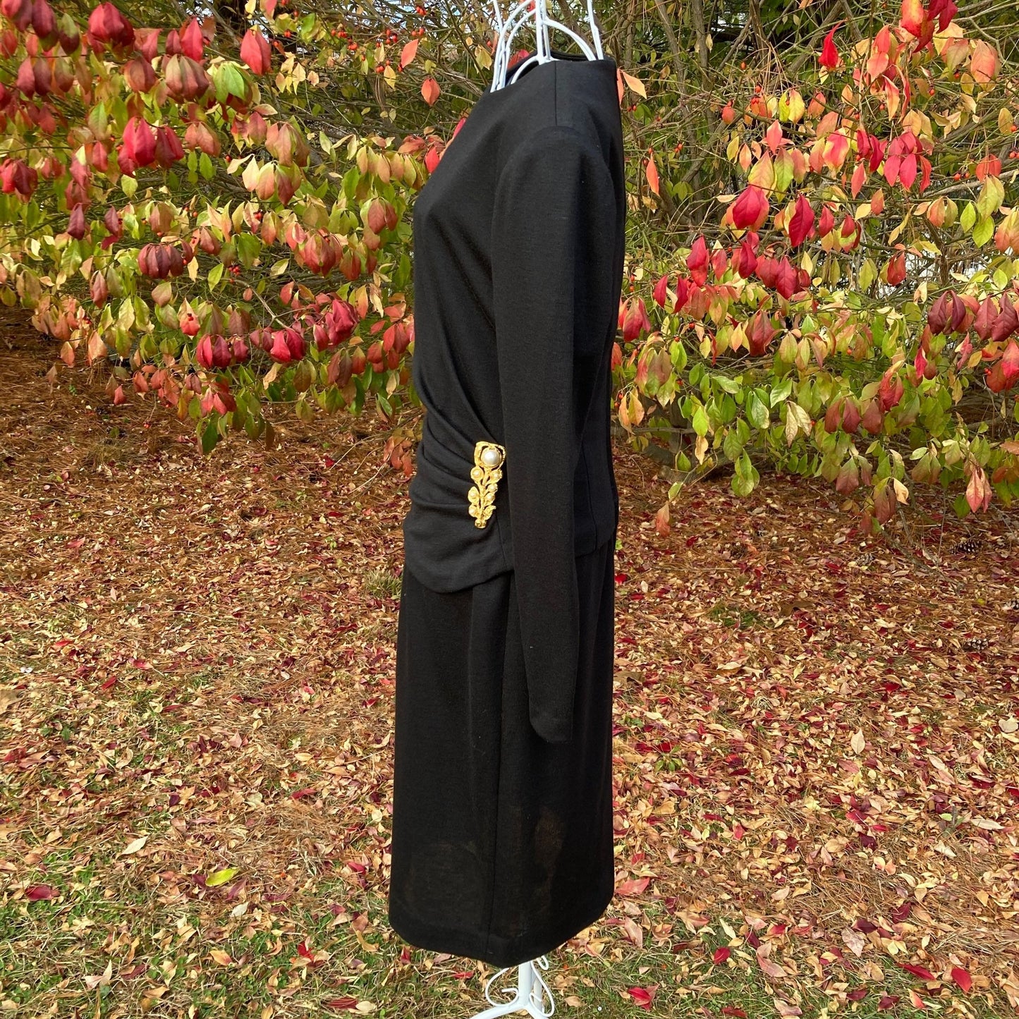 vintage 89s dress black Saks Fifth Ave | XS - S | David Warren New York party formal pearl long sleeve occasion wear ruching pearl