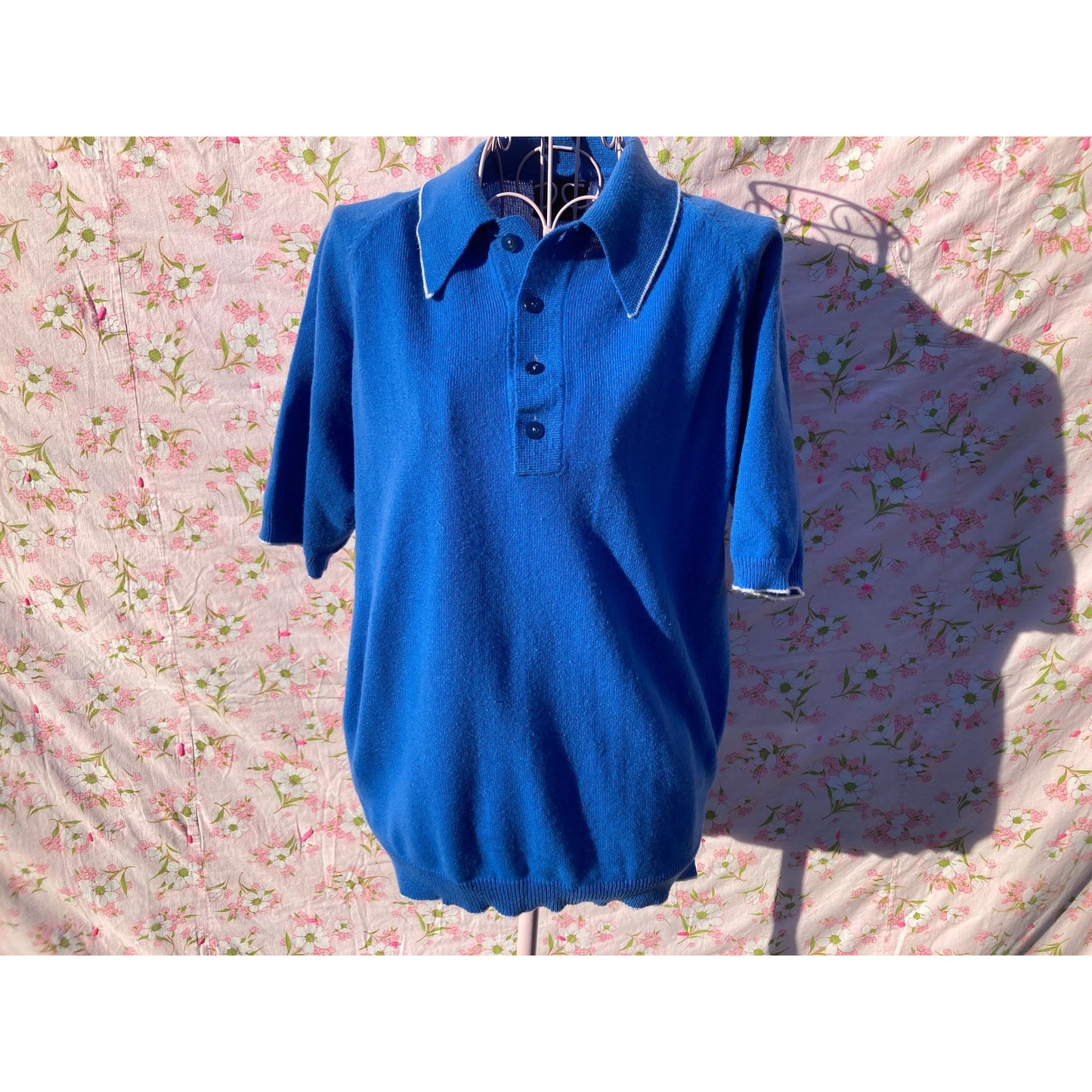 Vintage 70s sweater short sleeve knit top S M blue white soft collared