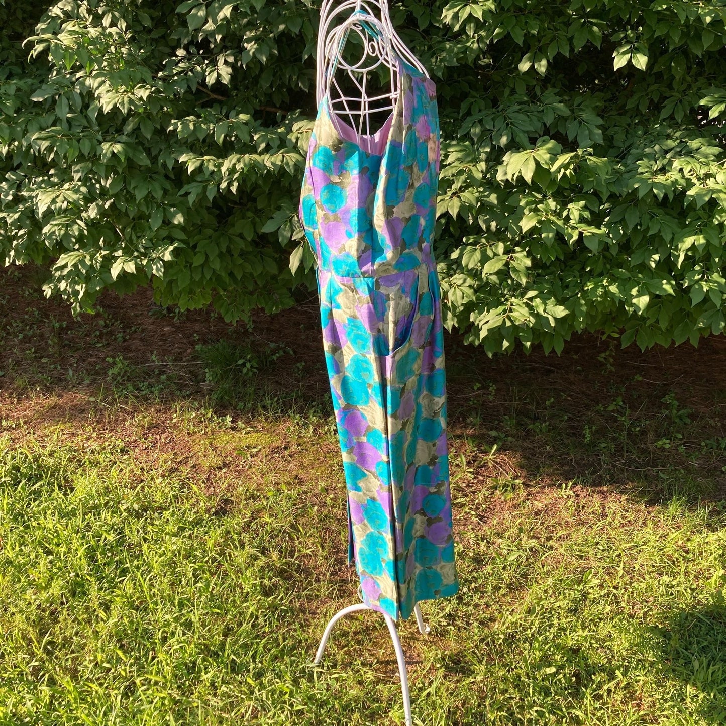 Vintage 60s dress green purple floral |S - M| sheath Famous Fashions