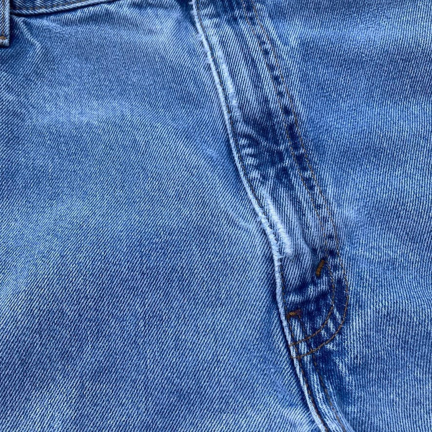 Levis 560 40 x 32 vintage jeans 90s cotton 38”-40” waist  medium wash 1990