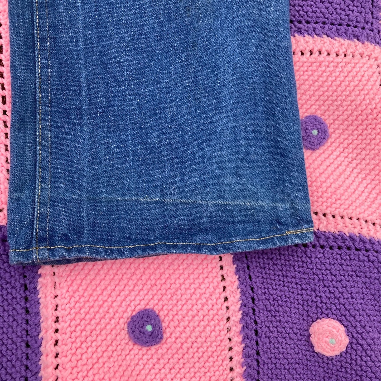 Lee vintage jeans 42 x 32 tagged 90s cotton 42”-43” actual waist faded distressed medium wash 2X bootcut